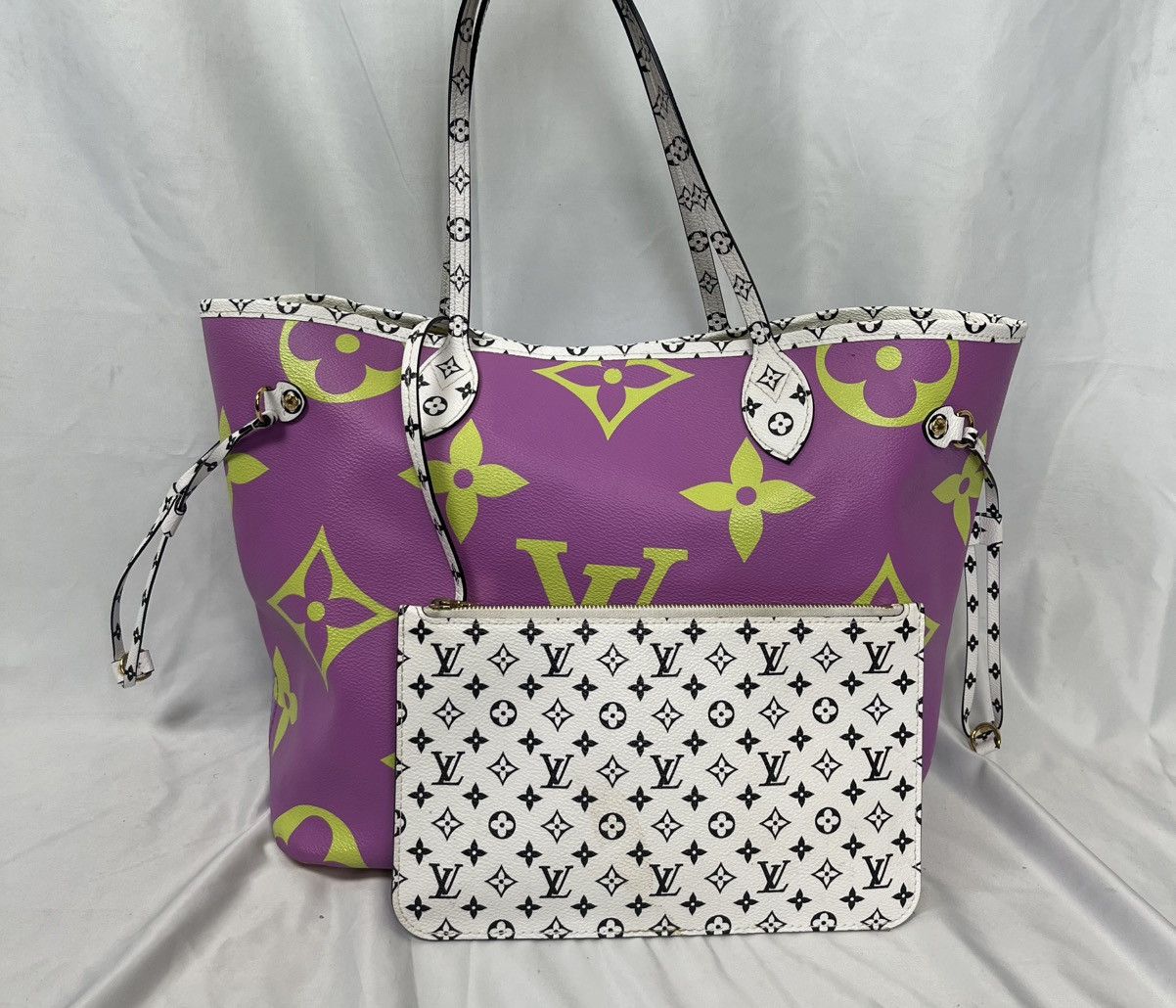 Louis Vuitton Louis Vuitton Monogram (With Pouch) Yellow Lining (PreOwned) Size ONE SIZE - 1 Thumbnail