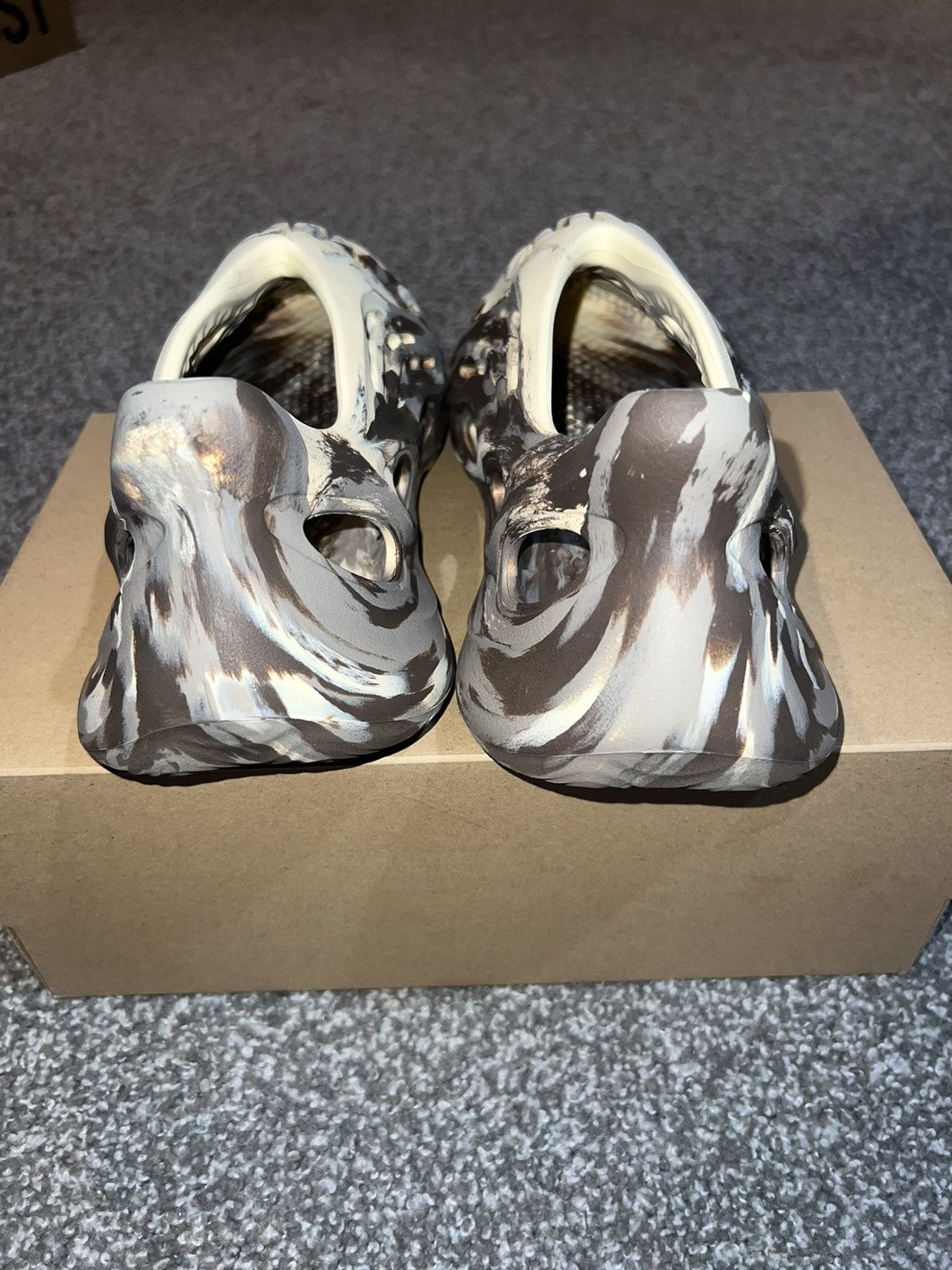 Adidas Adidas Yeezy foam RNNR MX cream clay Size US 11 / EU 44 - 4 Thumbnail