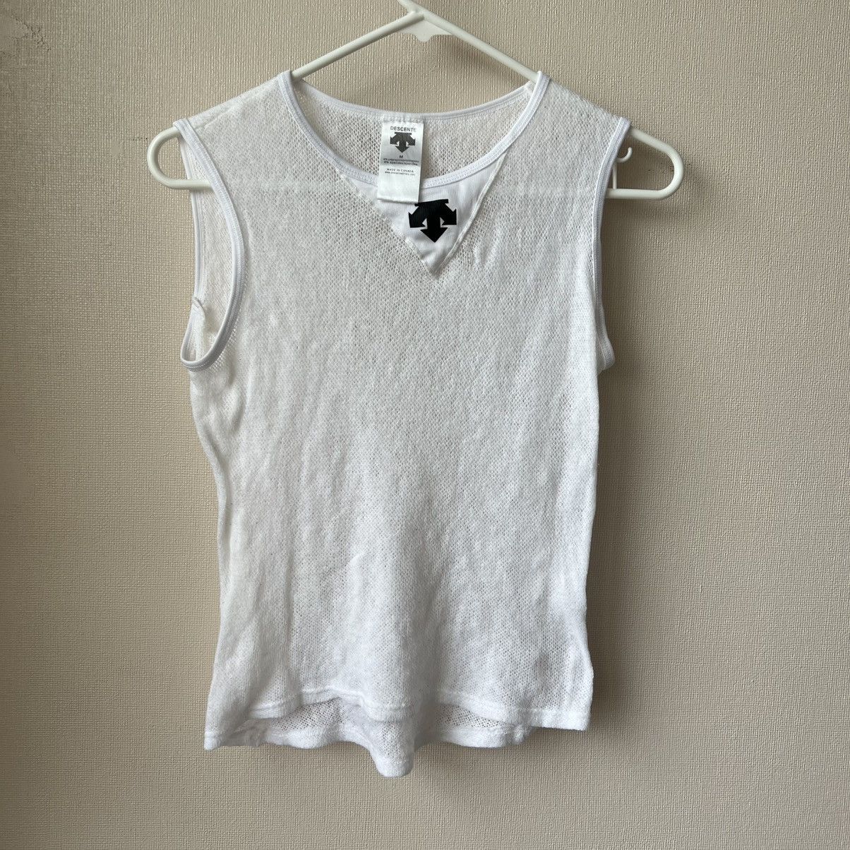 Descente Descente White Sleeveless Tank Top/Sweater Made in Canada Size M / US 6-8 / IT 42-44 - 3 Thumbnail