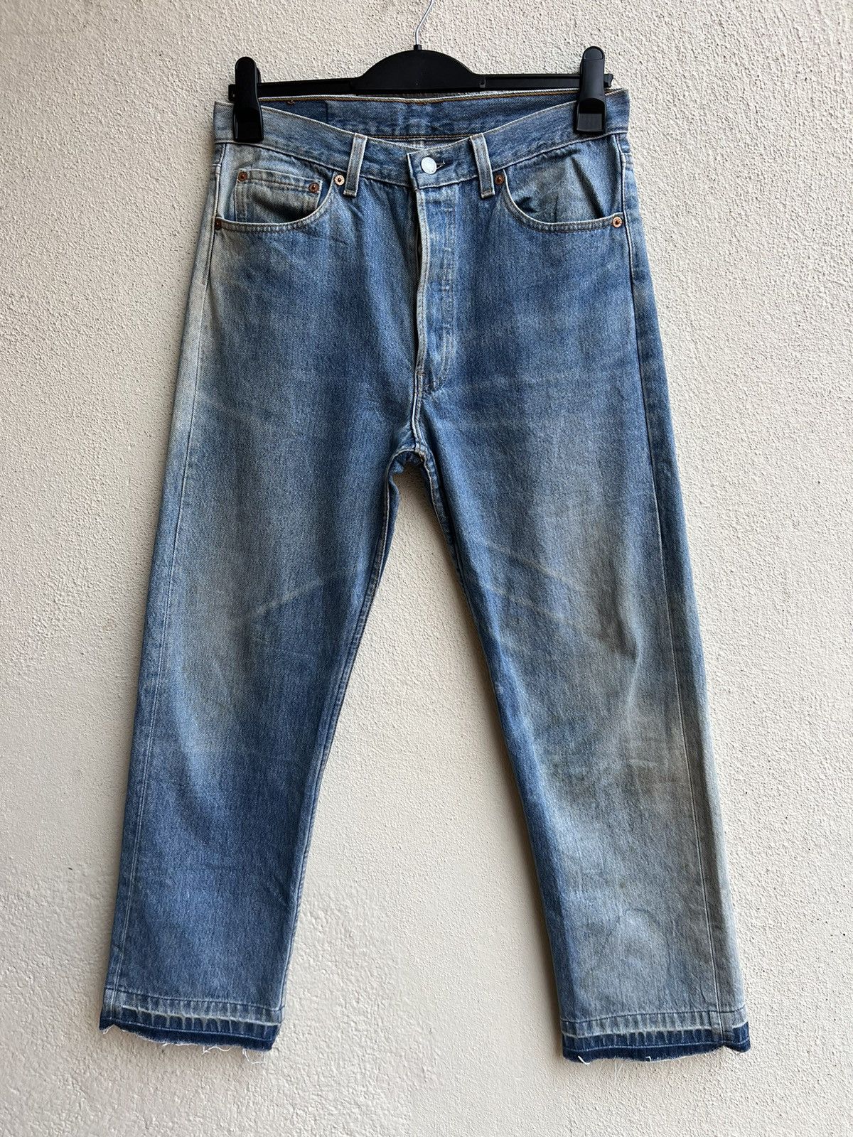 Levi's Vintage 1994 Levi’s 501 Sun Faded Denim Jeans Size US 32 / EU 48 - 6 Thumbnail