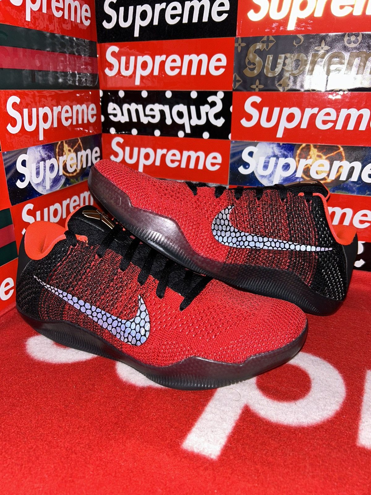 Nike Nike Kobe 11 Elite Low 'Achilles Heel' 822675-670 9.5 VNDS Size US 9.5 / EU 42-43 - 1 Thumbnail