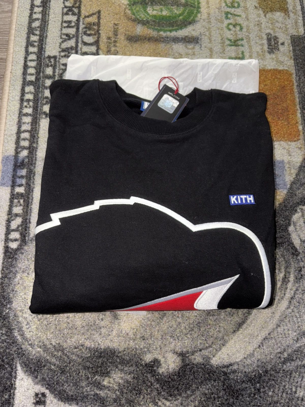 Kith × NFL Kith x NFL Buffalo Bills Vintage Nelson Crewneck Size US L / EU 52-54 / 3 - 1 Thumbnail