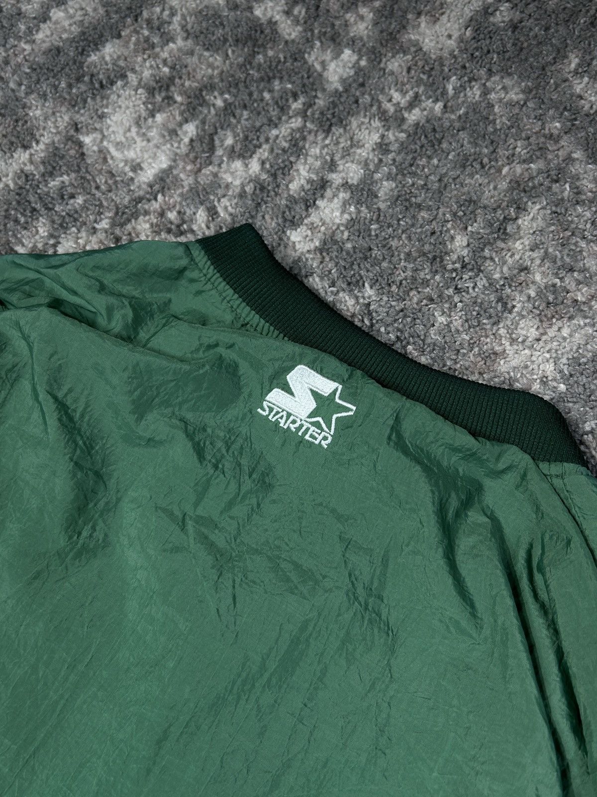 Starter Vintage Starter V-Neck Pullover Windbreaker Nylon XL Size US XL / EU 56 / 4 - 8 Thumbnail