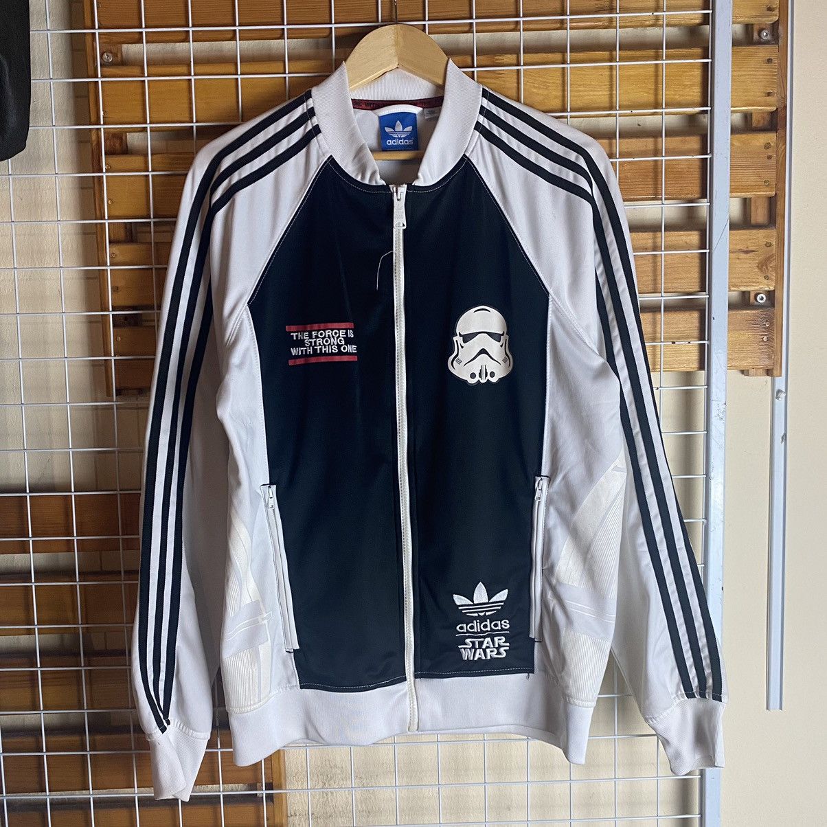 adidas gazelle silver green womens adidas Originals Mexico 1986 Relaxed Men's Track Jacket