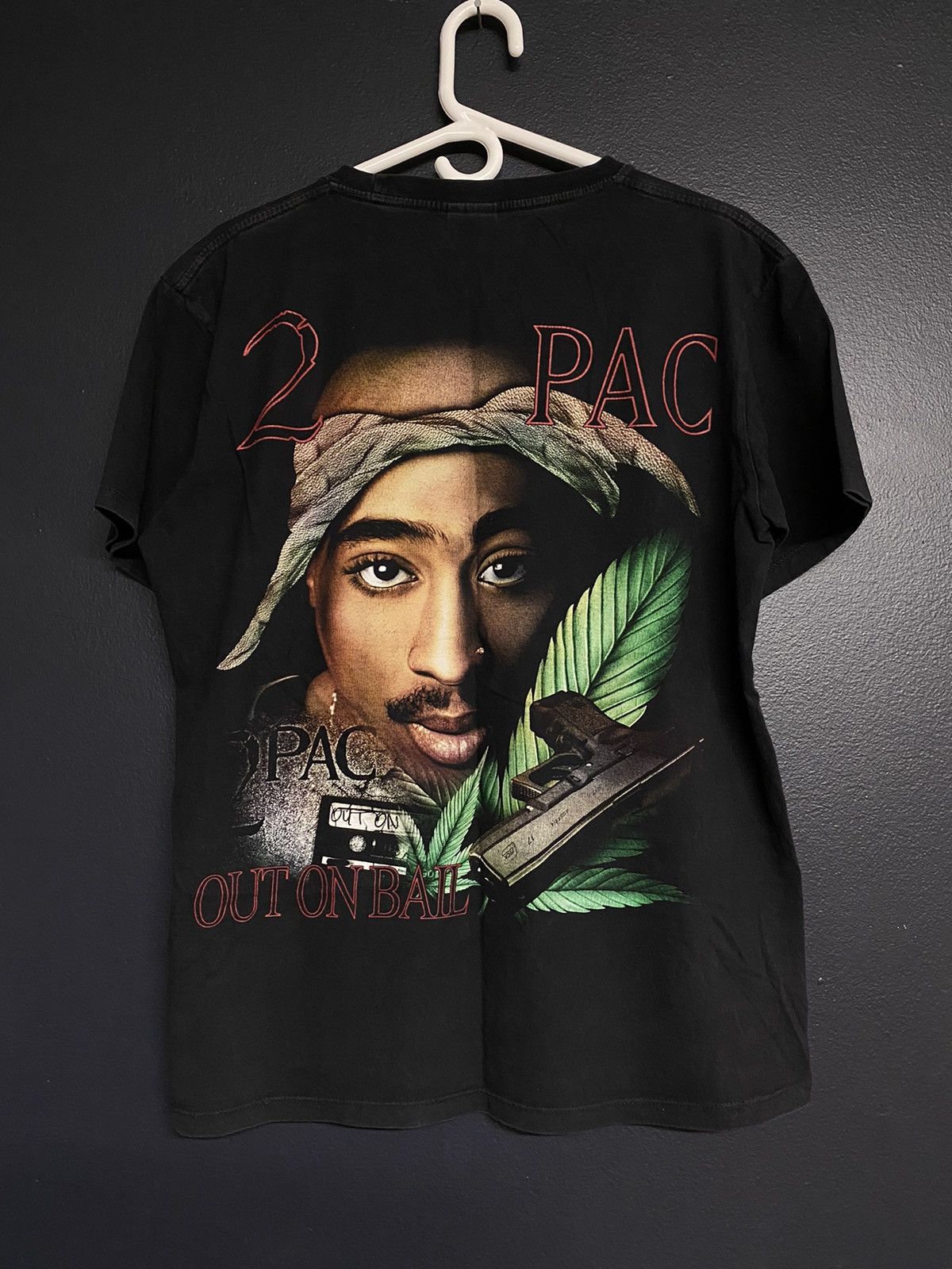 Rap Tees × Vintage Vintage 2Pac Tupac Shakur Out On Bail Tee Shirt Size US L / EU 52-54 / 3 - 2 Thumbnail