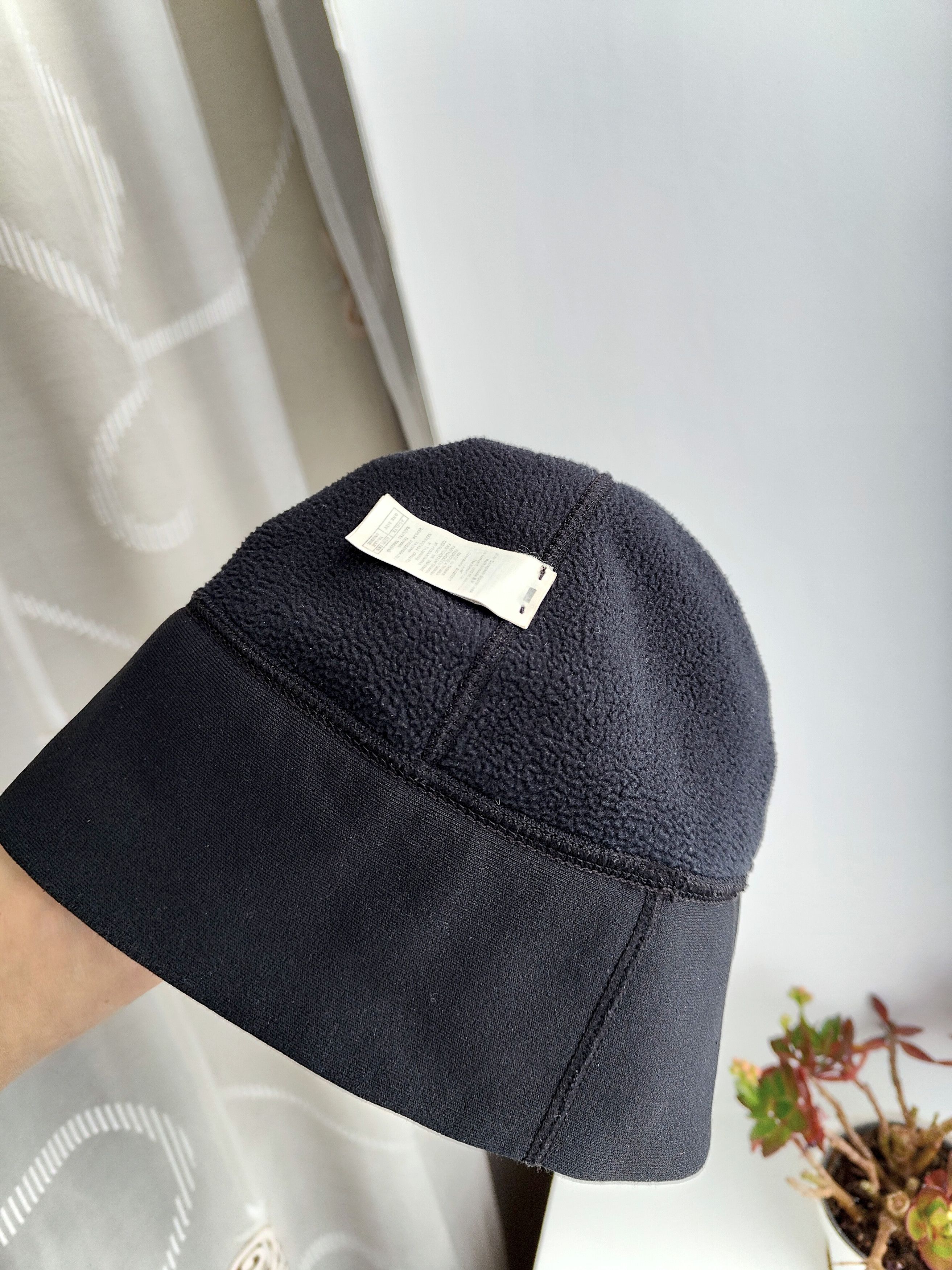 Nike ACG Vintage Nike ACG Beanie Hat Skull Cap Fleece Lined Techwear Size ONE SIZE - 7 Thumbnail