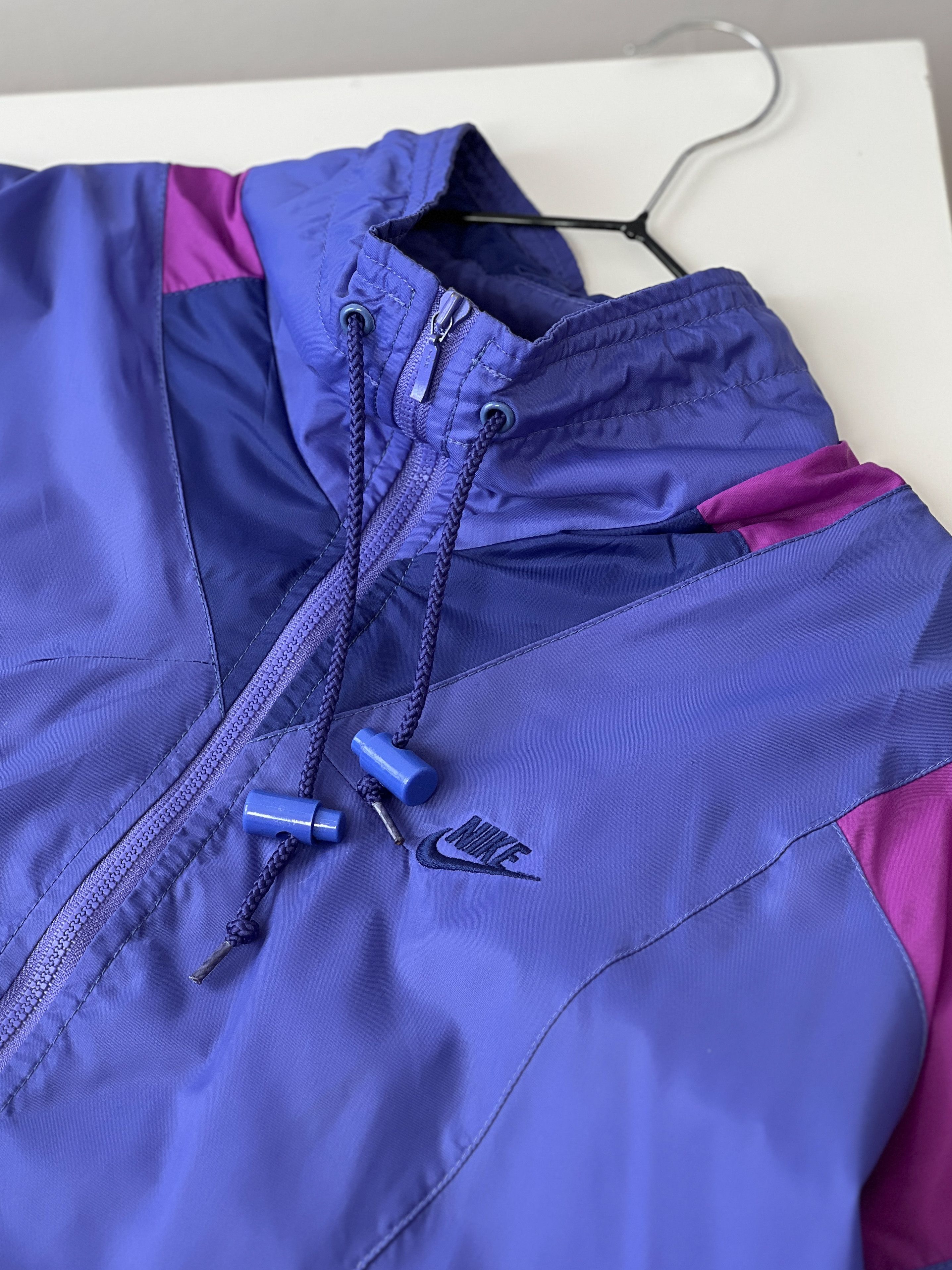 Nike Nike Vintage 90`s Light Jacket Size US M / EU 48-50 / 2 - 4 Thumbnail