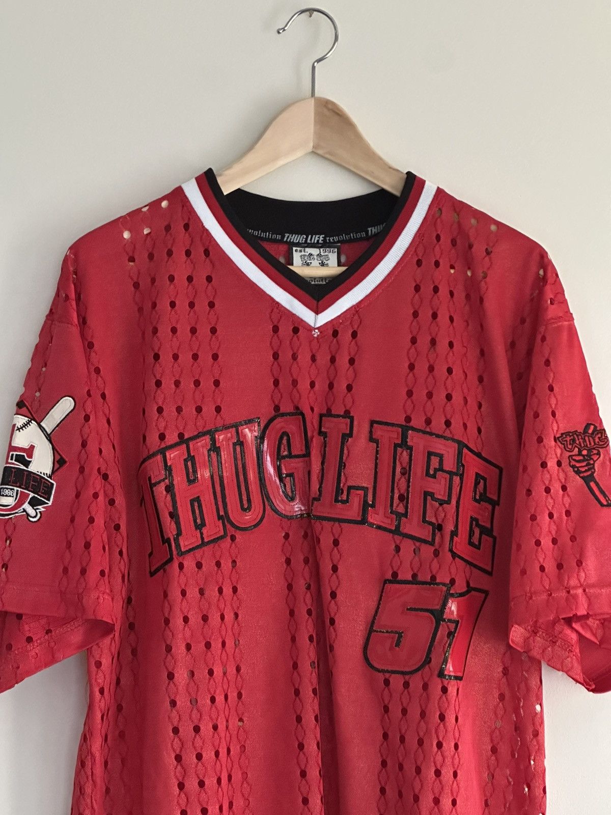 Other Revolution 90s 2Pac Thug Life Jersey 51 Large Old School Rap Size US L / EU 52-54 / 3 - 2 Thumbnail