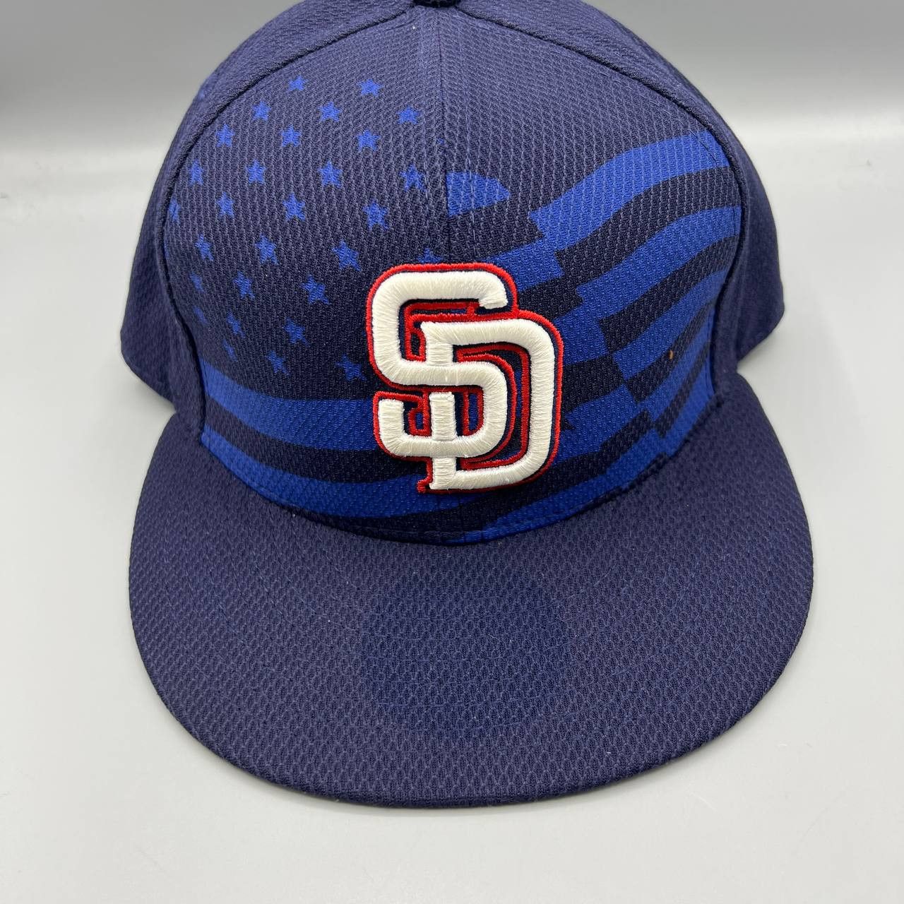 New Era San Diego Padres Hat Men 7 1/4 59Fifty New Era Fitted Cap Size ONE SIZE - 1 Thumbnail