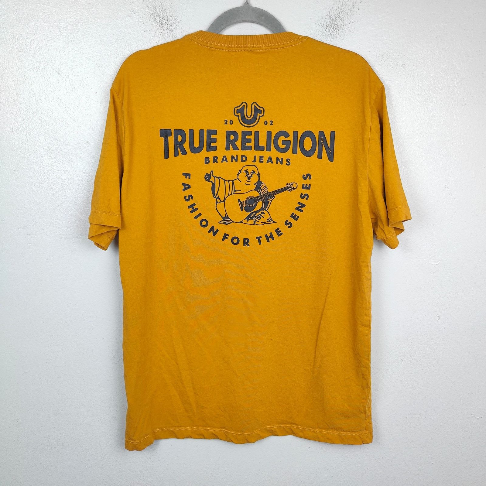 True Religion True Religion Buddha Graphic T-Shirt Mens XL Yellow Tee Size US XL / EU 56 / 4 - 1 Thumbnail