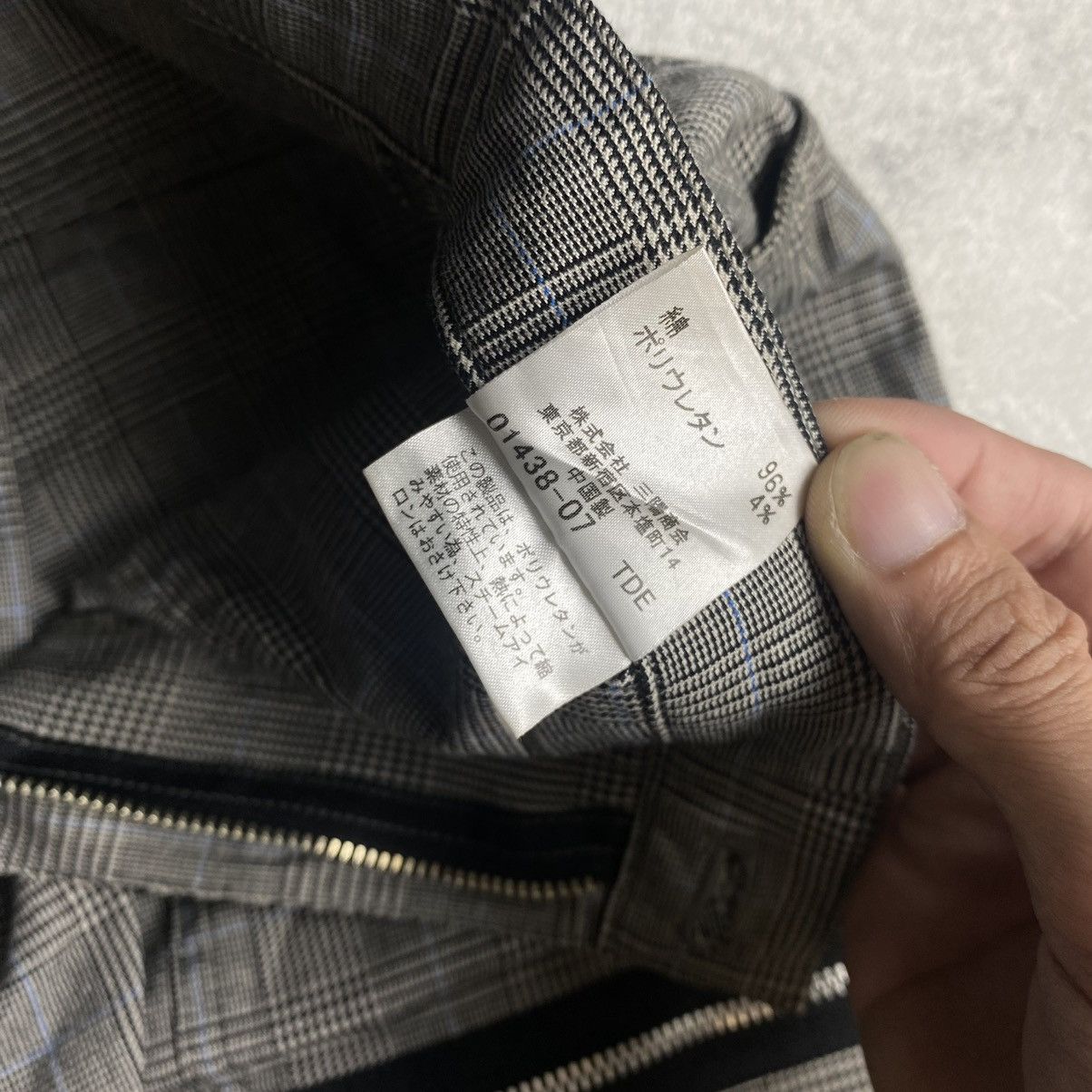 Burberry × If Six Was Nine × Le Grande Bleu (L.G.B.) burberry black label multi zipper pants Size US 28 / EU 44 - 10 Thumbnail