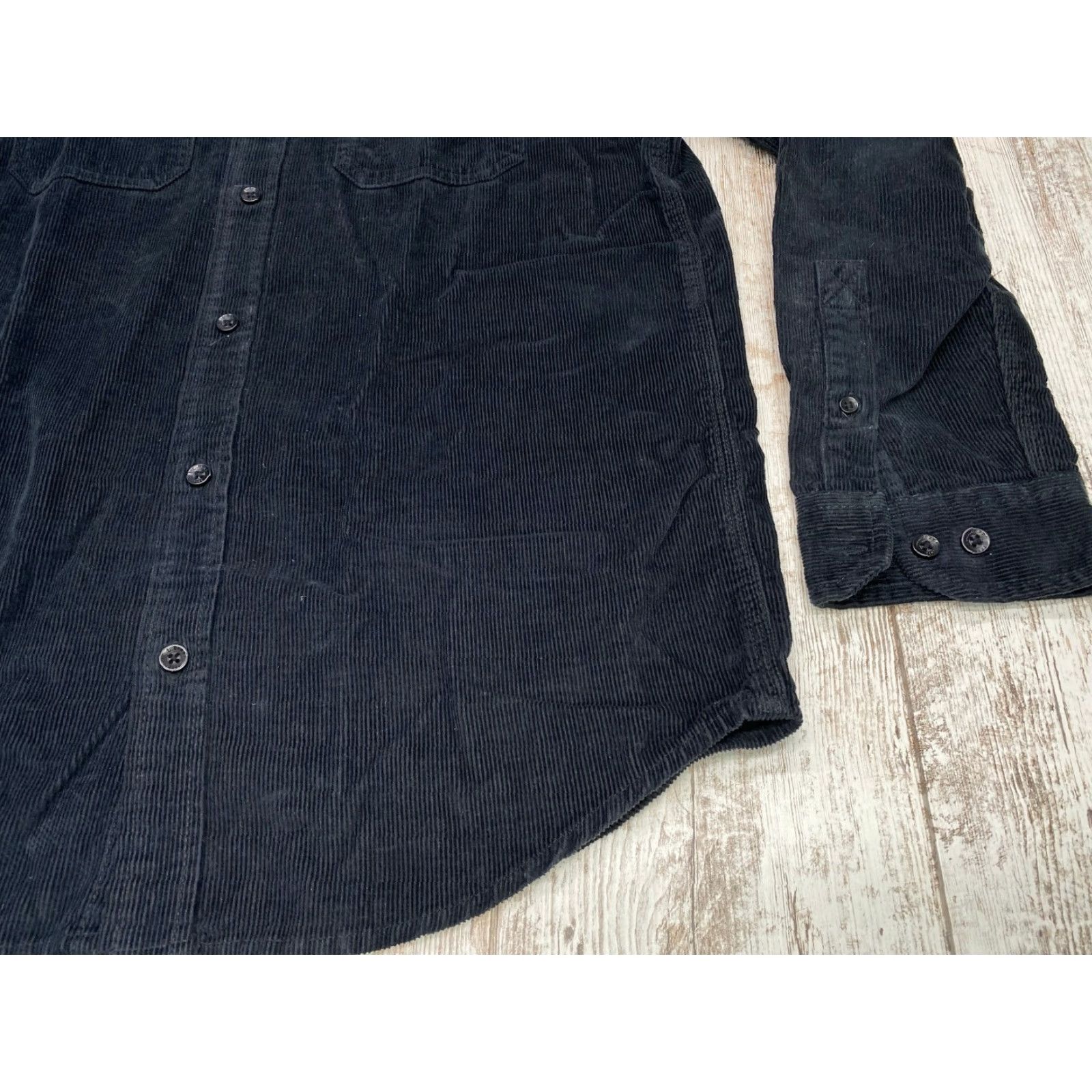 Vintage L.L. Bean Corduroy Button Up Shirt Men's Medium Black Traditional Fit 505637 Size US M / EU 48-50 / 2 - 4 Thumbnail