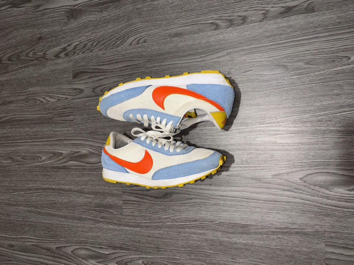 Nike NIKE DAYBREAK “UNIVERSITY BLUE ORANGE” Size US 6.5 / IT 36.5 - 1 Thumbnail