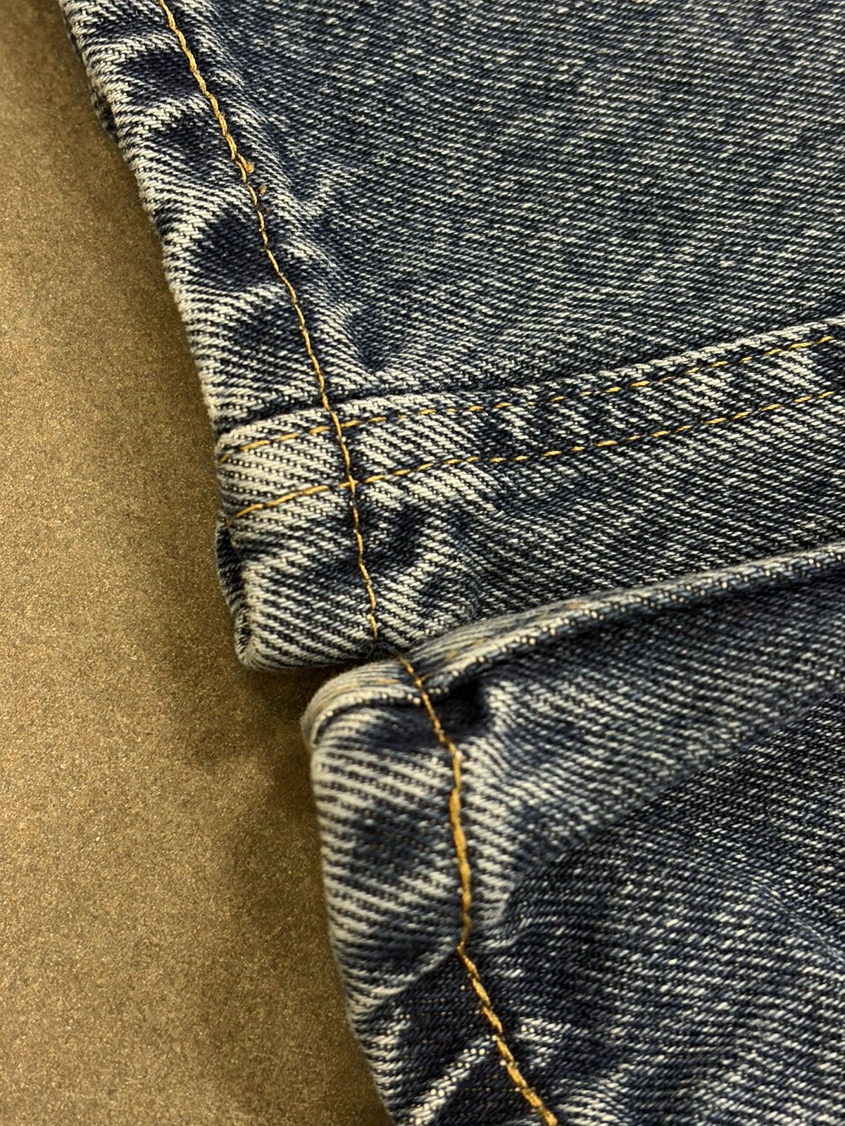 Wrangler Wrangler Jeans Denim Straight Leg Classic Fit Medium Wash Size US 36 / EU 52 - 4 Thumbnail