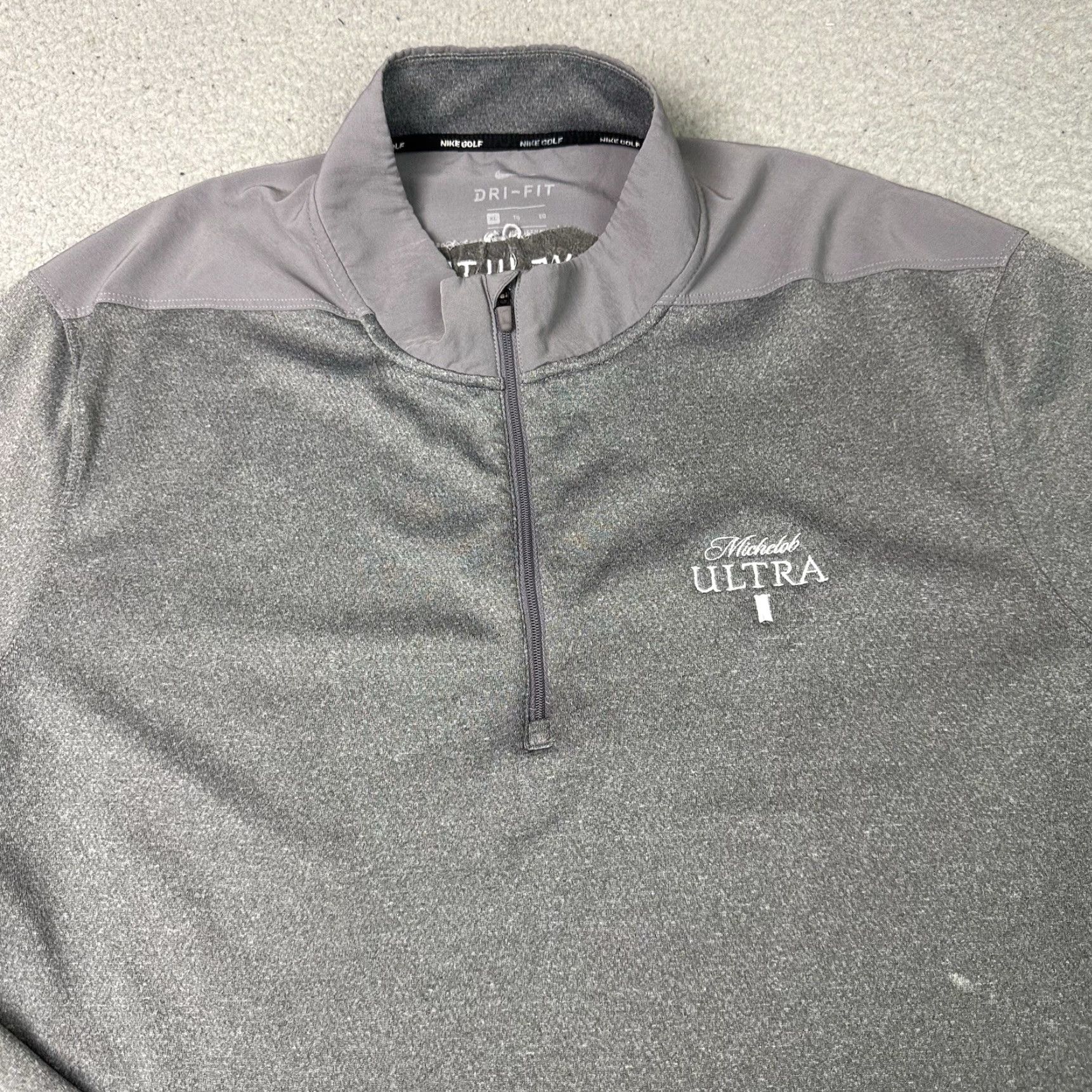 Nike VINTAGE Nike Golf Dri-Fit Shirt Mens XL Gray 1/4 Zip Pullover Performance Mock Neck 1/4 Zip Moisture Wicking Outdoor Sports Mens Size US XL / EU 56 / 4 - 2 Thumbnail