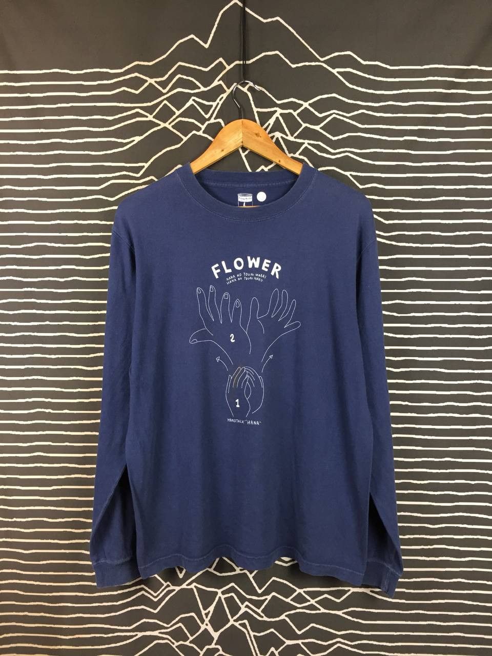 Japanese Brand Hidehiko Kado Ring Bells Hand Talk Heart Talk Pop Art Tee Size US L / EU 52-54 / 3 - 2 Thumbnail