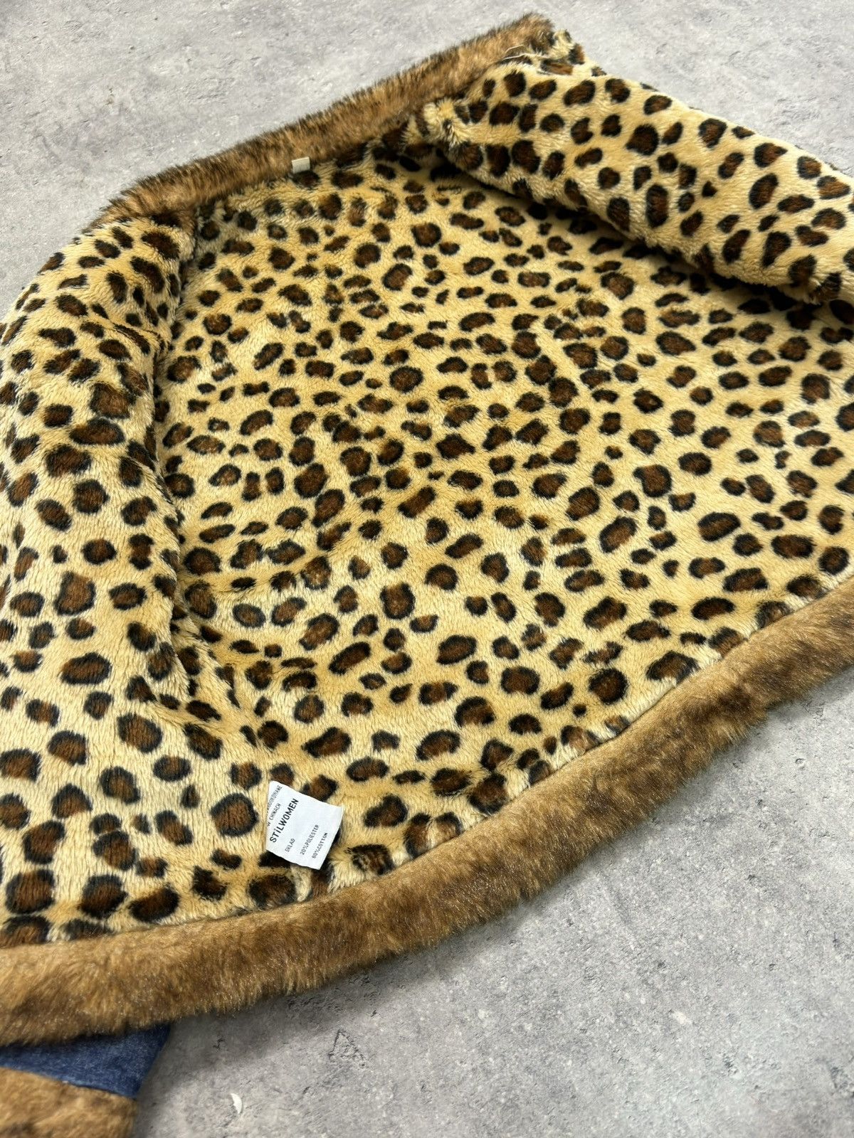 If Six Was Nine ᶠᵃⁿᶜʸᵍᵘʸ Faux Fur Collar Denim Jacket Boxy Vintage Y2K Size US M / EU 48-50 / 2 - 5 Thumbnail