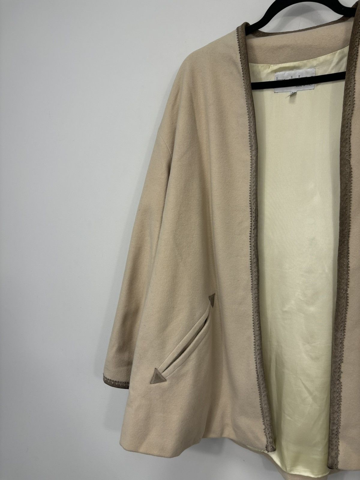 Byblos Byblos Italian Classic Women’s Luxury Wool Cashmere Jacket Size M / US 6-8 / IT 42-44 - 4 Thumbnail