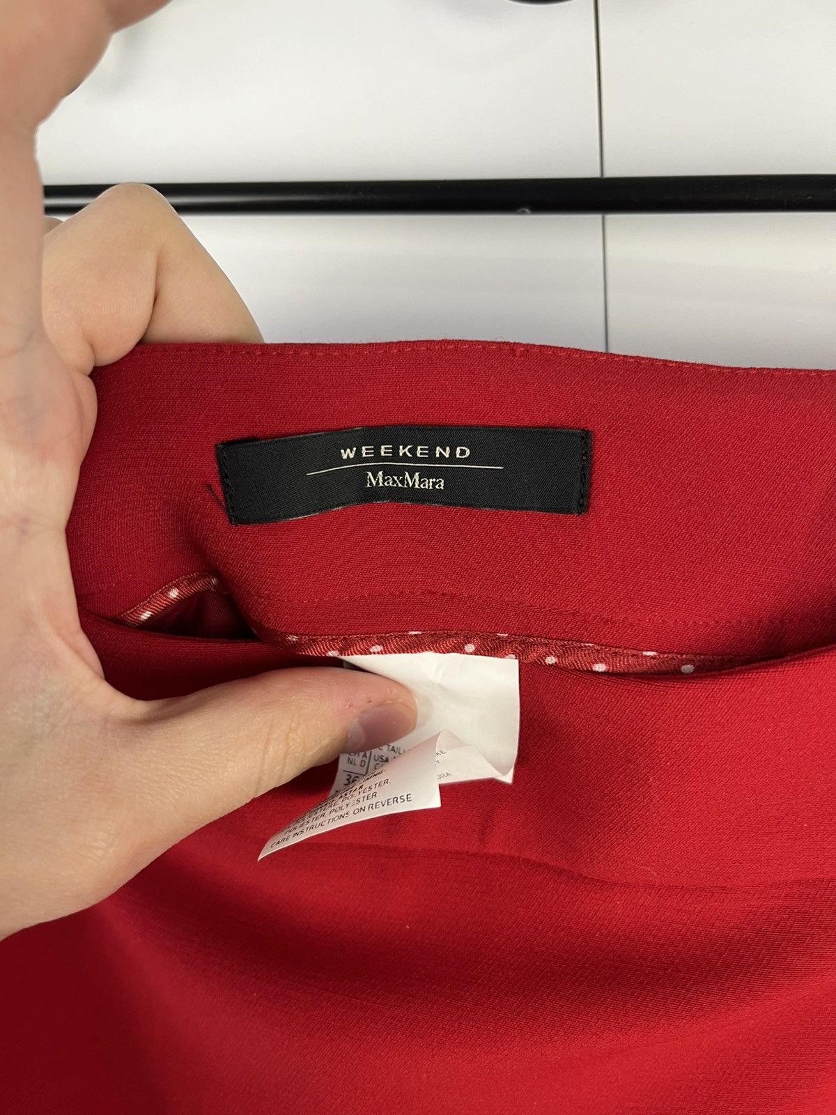 Weekend Max Mara Weekend Max Mara Luxury Solid Skirt Size 27" / US 4 / IT 40 - 6 Thumbnail