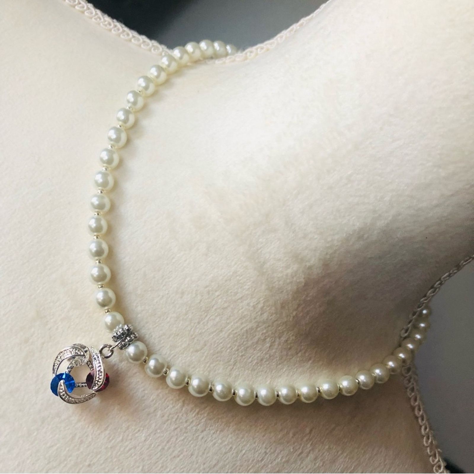 Handmade Handcrafted repurpose red white & blue stone Pearl necklace Size ONE SIZE - 1 Thumbnail