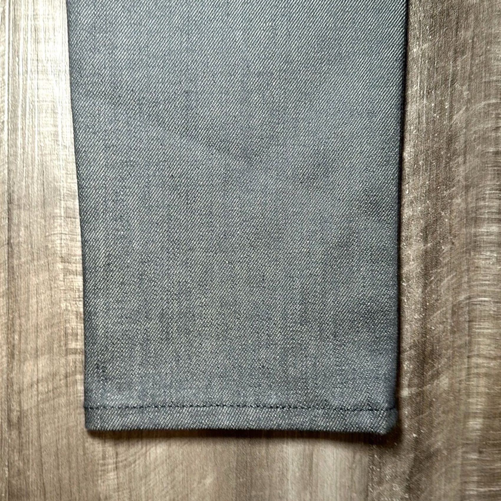 KATO Kato The Needle Skinny Jeans 28 Regular Men Gray 28x30 Jeans NWT Size US 28 / EU 44 - 4 Thumbnail
