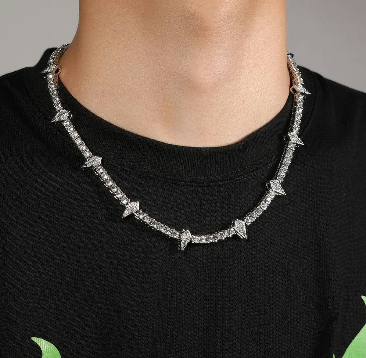 Jewelry Iced Out Spike Necklace Size ONE SIZE - 1 Thumbnail