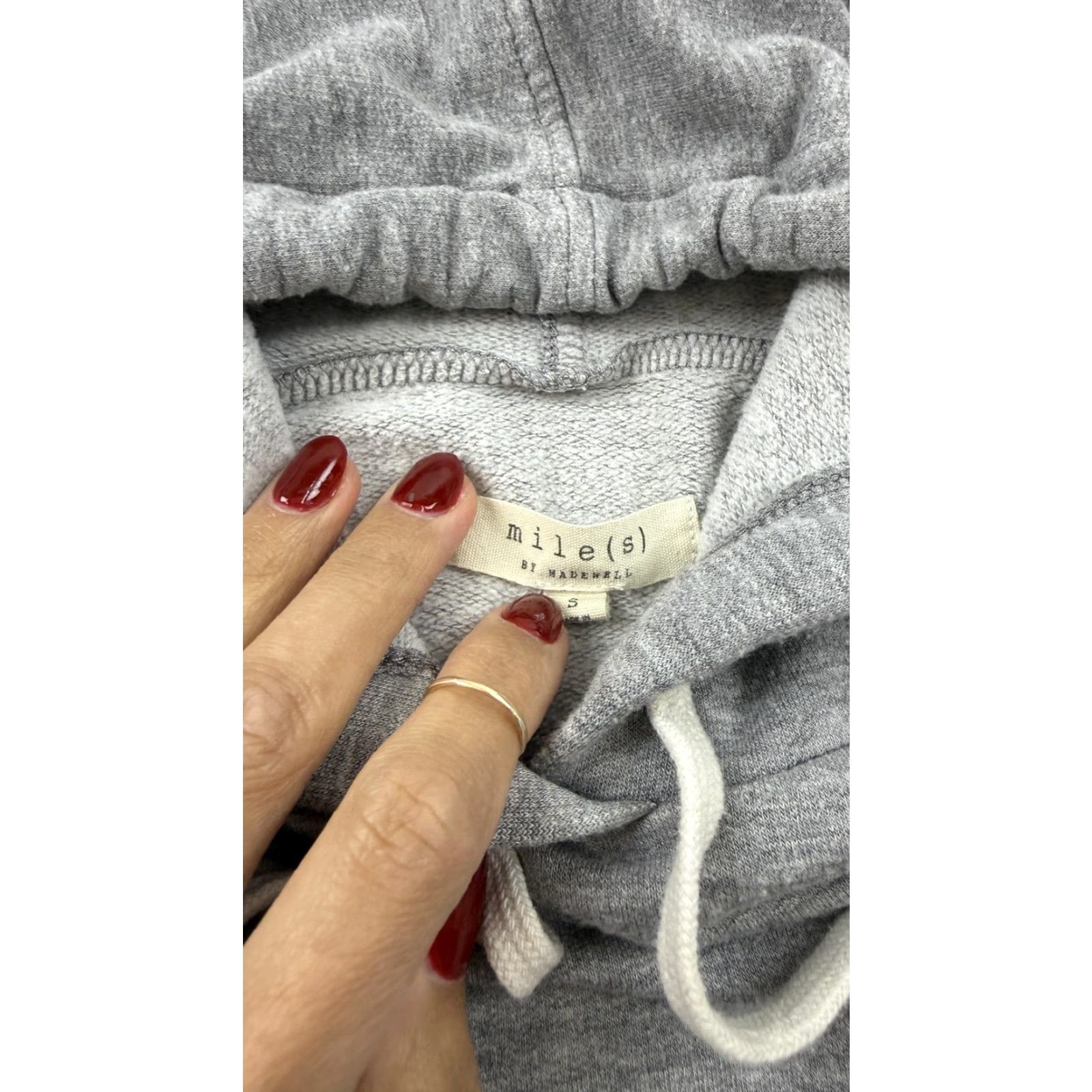 Madewell Madewell mile(s) Hoodie Womens Small Gray Heather Pullover Loungewear Relaxed Shirt Womens Small Gray Heather 90s style? Size S / US 4 / IT 40 - 4 Thumbnail