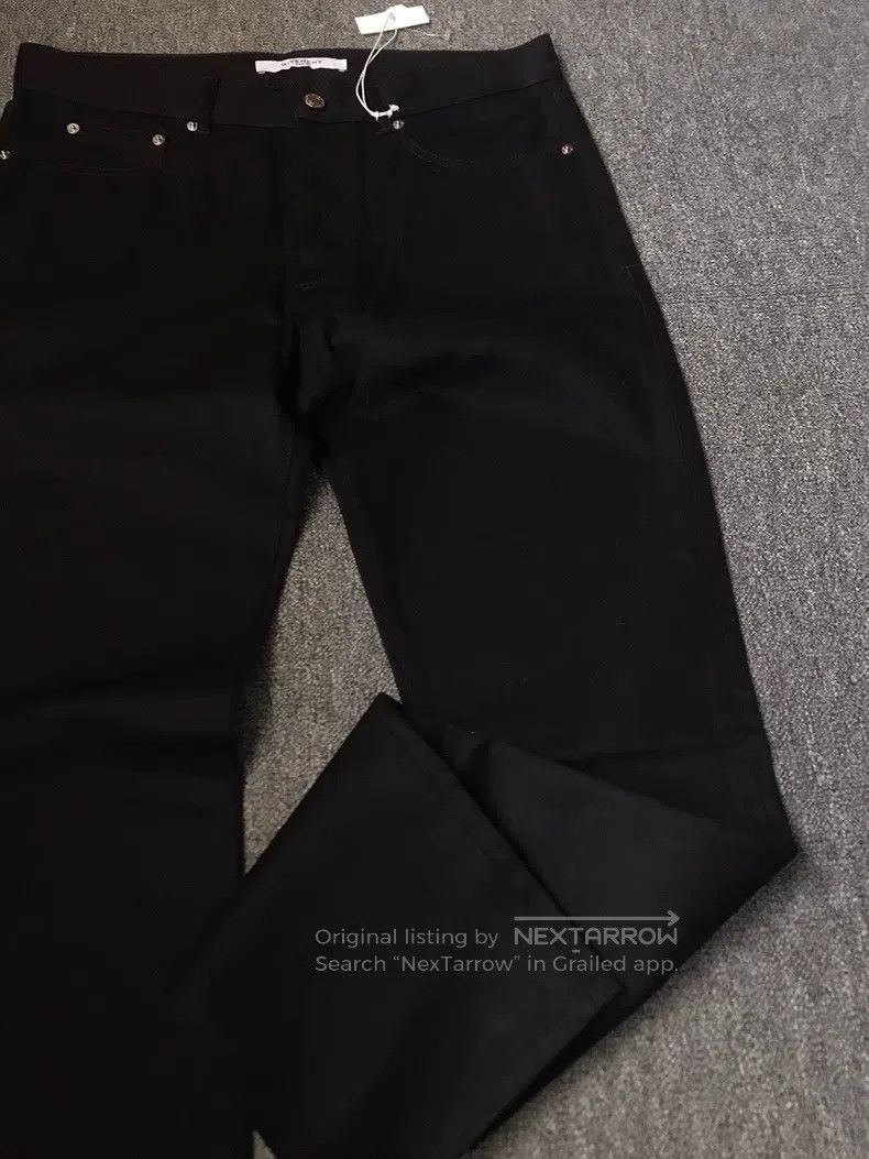 Givenchy Givenchy Black straight-leg jeans Size US 32 / EU 48 - 2 Thumbnail