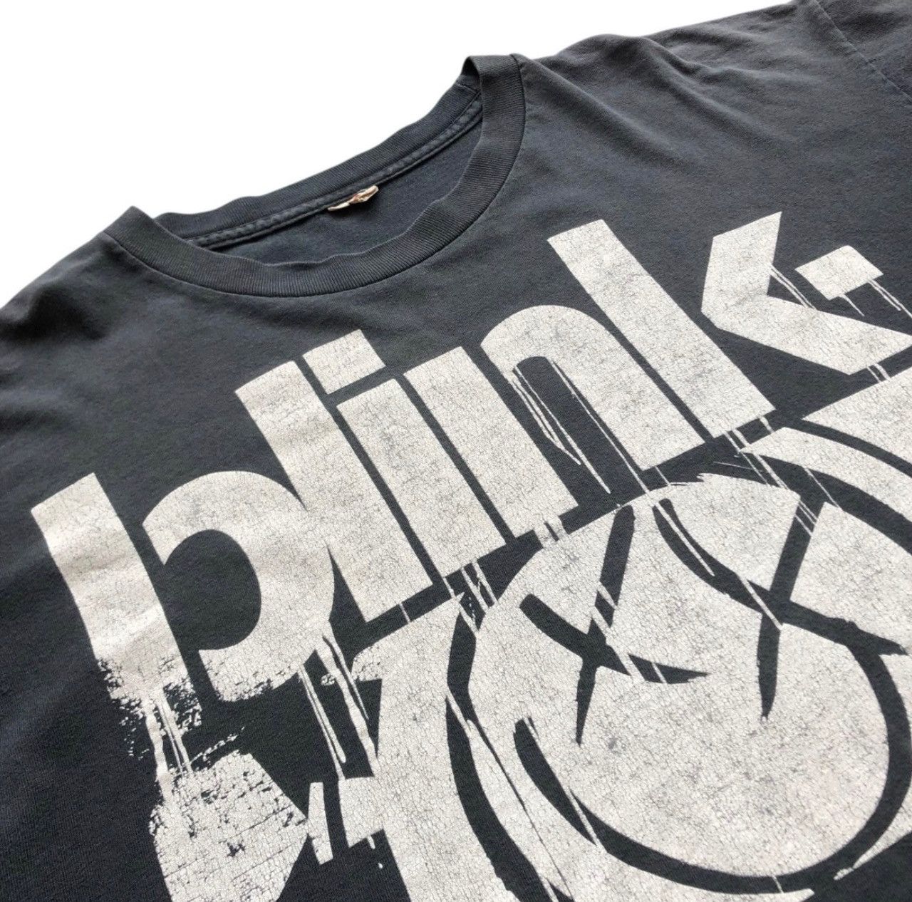 Vintage Vintage Blink-182 T Shirt XL Size US XL / EU 56 / 4 - 2 Thumbnail