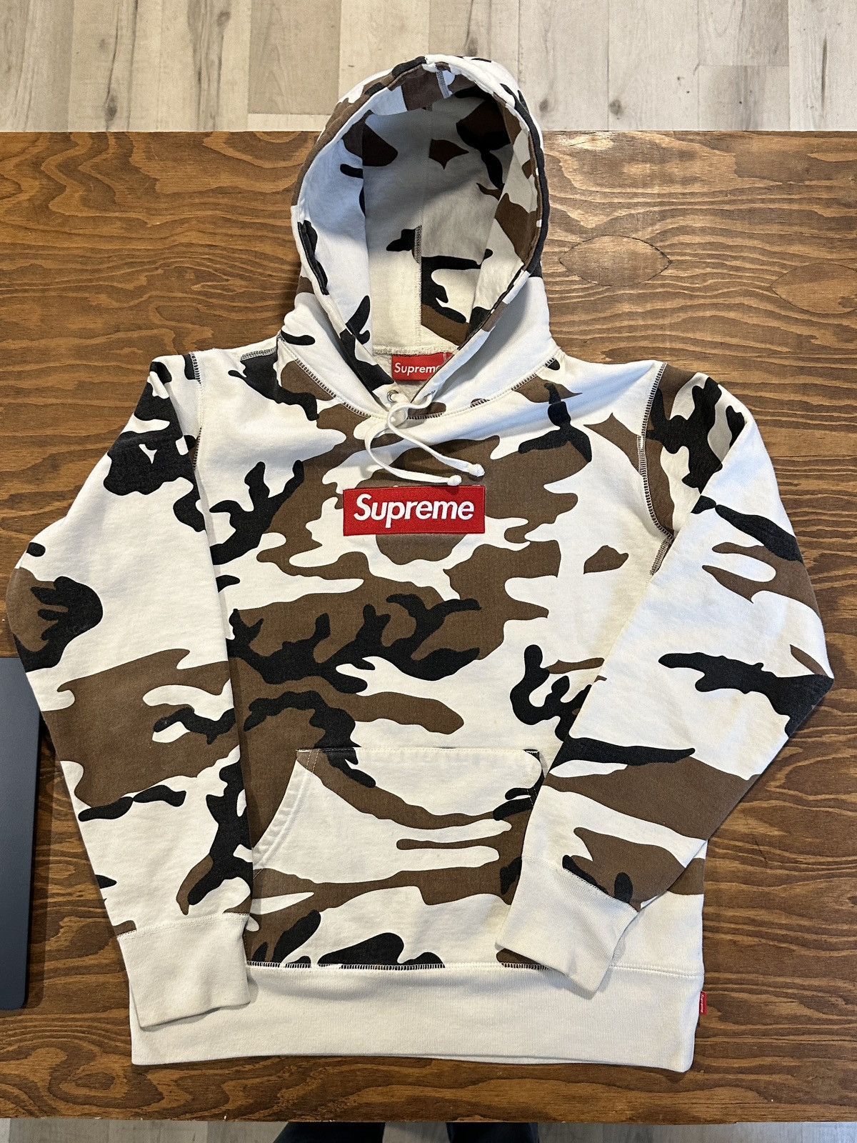 Supreme FW16 Supreme Camo Box Logo Hoodie Size US S / EU 44-46 / 1 - 1 Thumbnail