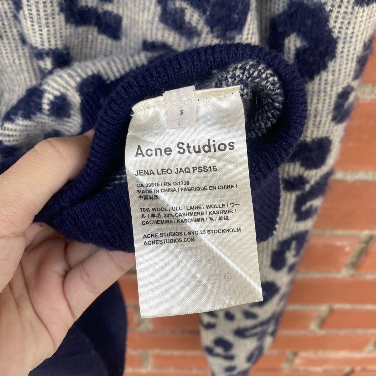 Acne Studios Acne Studios Leopard Knit Sweater Size US S / EU 44-46 / 1 - 5 Thumbnail