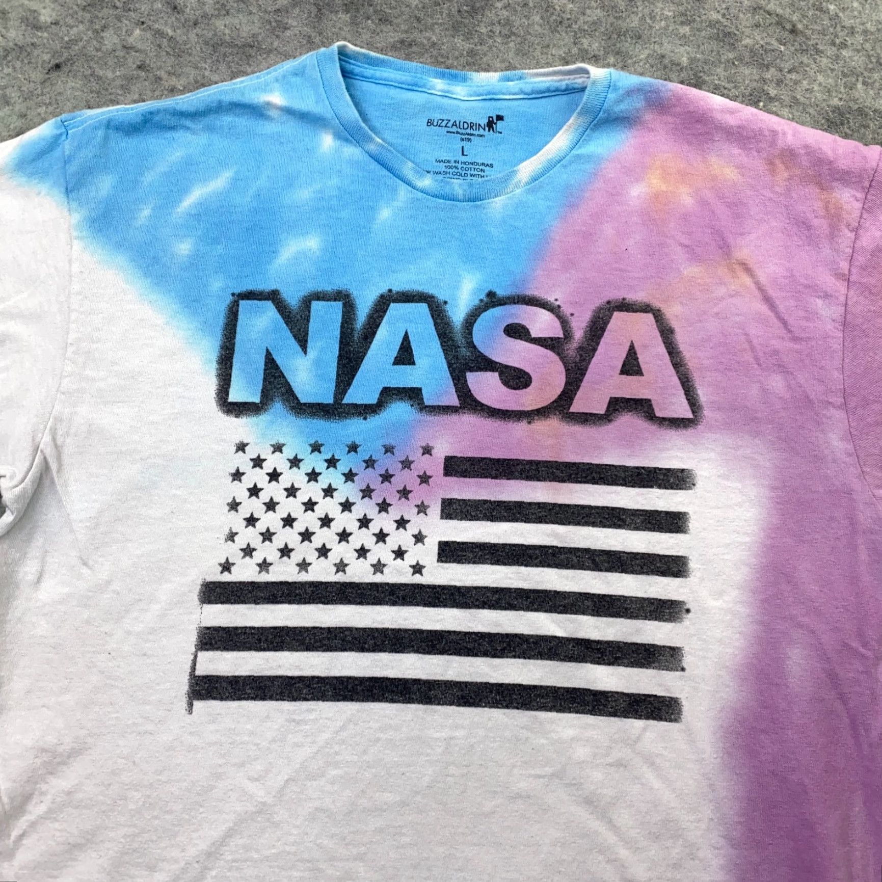 NASA NASA BuzzAldrin Shirt Mens Large White Red Blue Tie Dye USA Space Size US L / EU 52-54 / 3 - 2 Thumbnail