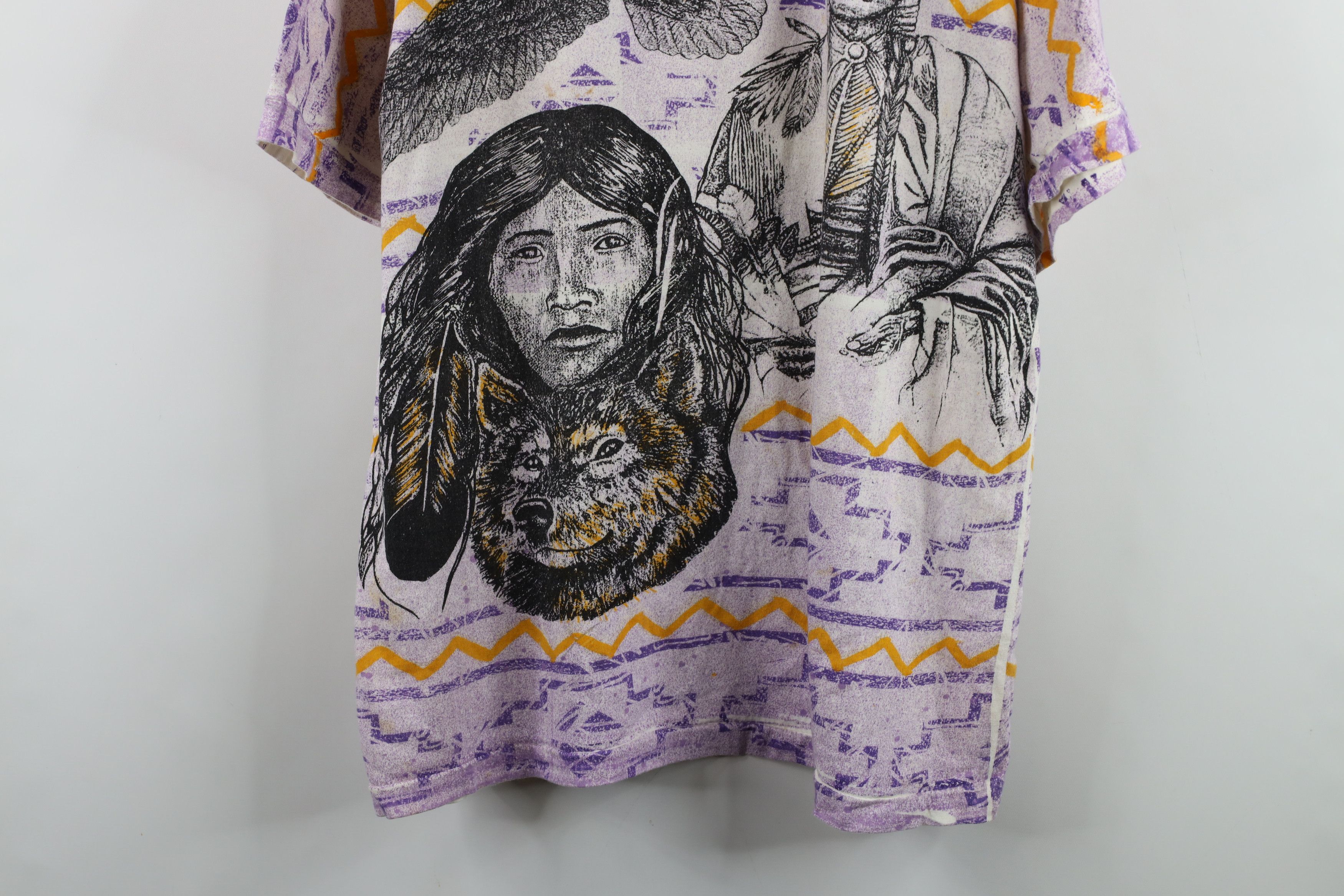 Vintage Vintage 90s Streetwear Southwestern Wolf Eagle Over T-Shirt Size US L / EU 52-54 / 3 - 3 Thumbnail