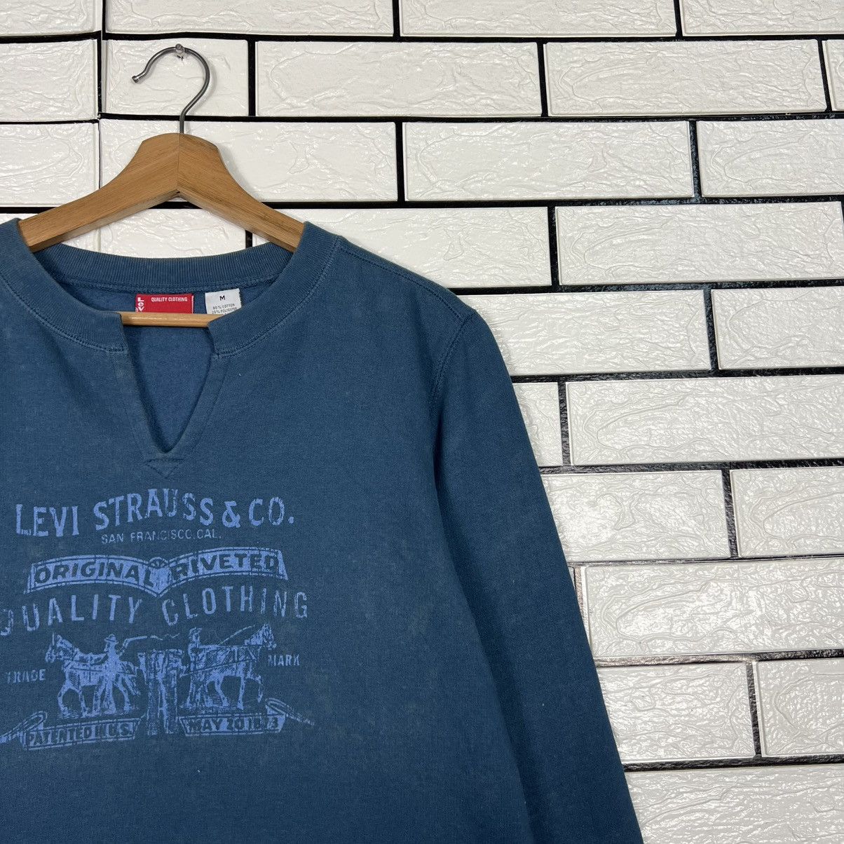 Levi's Y2k Vintage LEVIS Big Logo Sweatshirt Pullover #3947-C180 Size US M / EU 48-50 / 2 - 4 Thumbnail