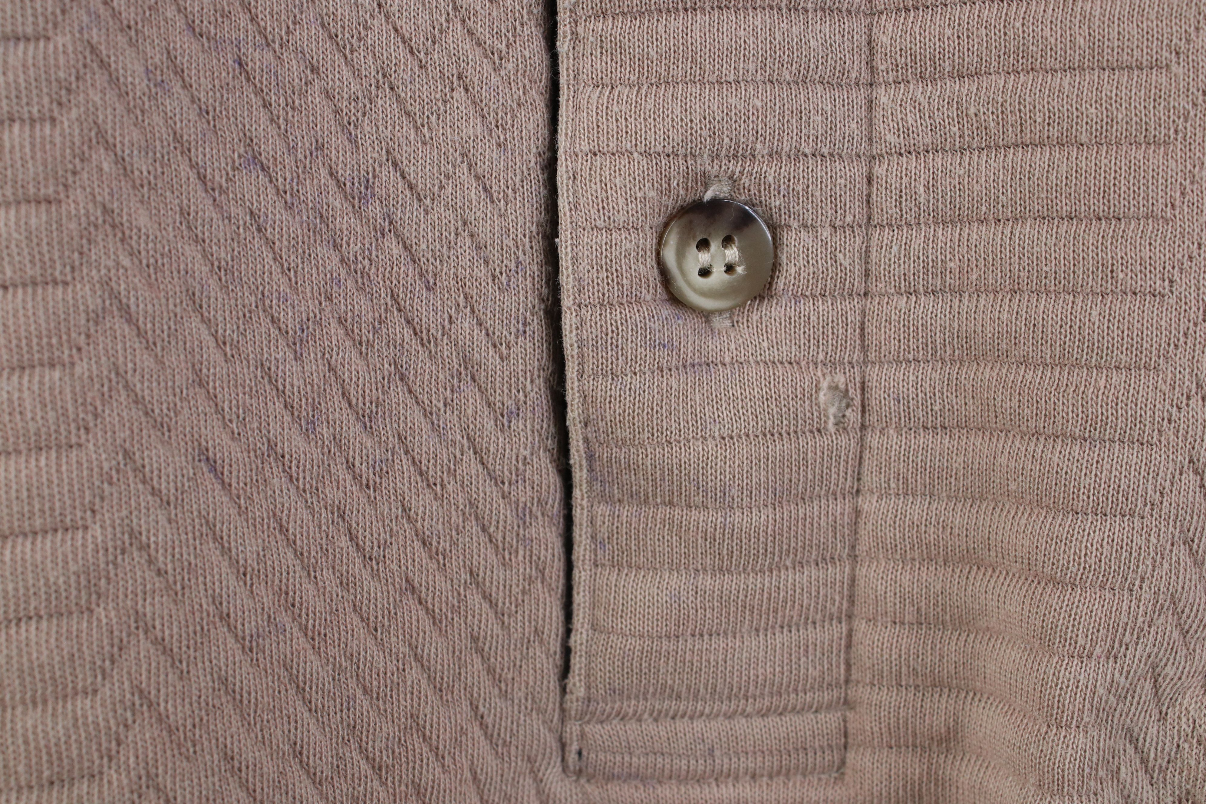 Vintage Vintage 90s Streetwear Textured Pullover Polo Shirt Beige Size US L / EU 52-54 / 3 - 5 Thumbnail
