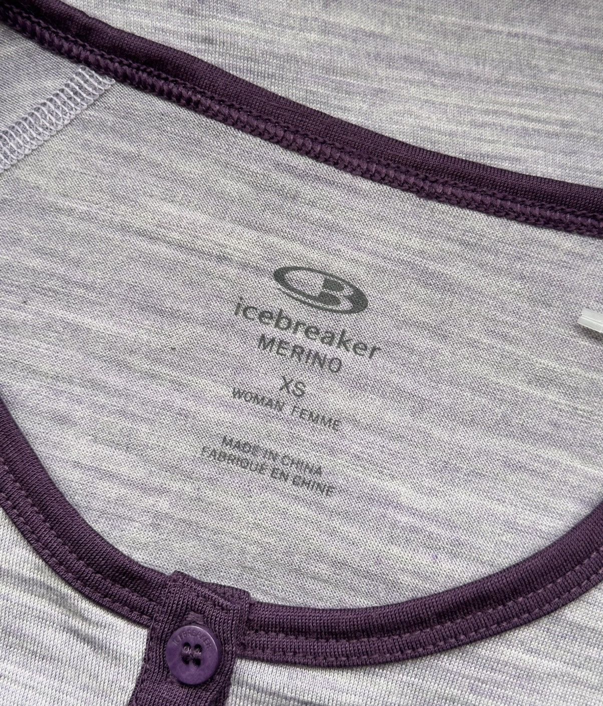 Icebreaker Icebreaker Women’s Merino Wool Long Sleeve size XS Size XS / US 0-2 / IT 36-38 - 9 Thumbnail