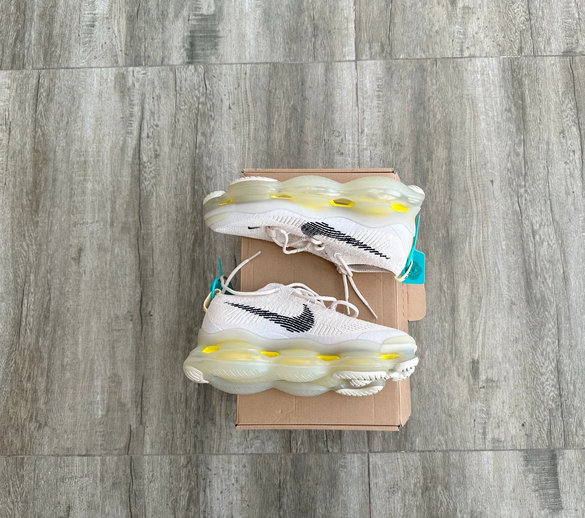 Nike Nike Air Max Scorpion FK Lemon Wash Men's 38.5 Low Top Size US 5.5 / EU 38 - 4 Thumbnail