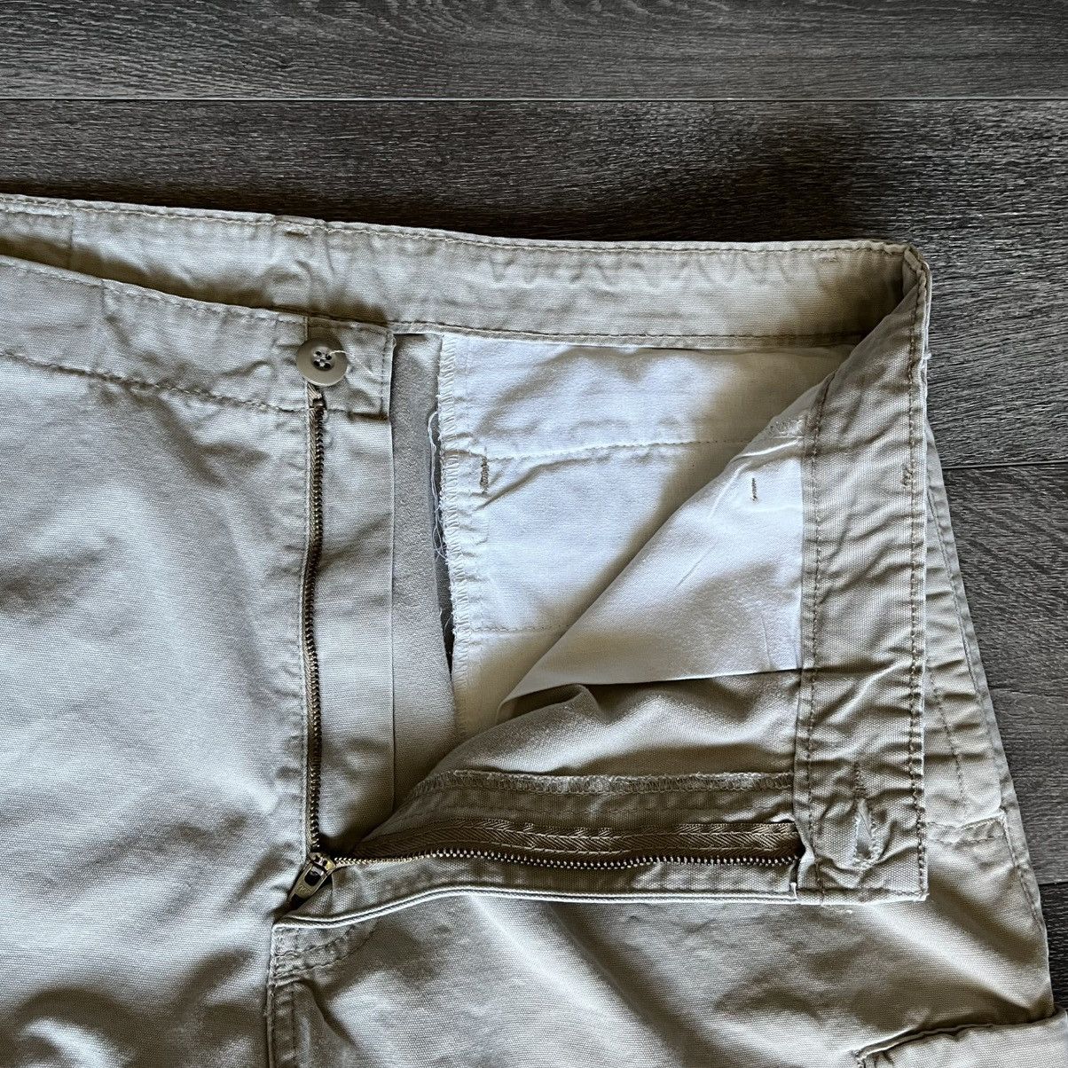 Levi's Vintage 90s Levi’s Dry Goods Cargo Skater Pocket Pants 36x30 Size US 36 / EU 52 - 9 Thumbnail