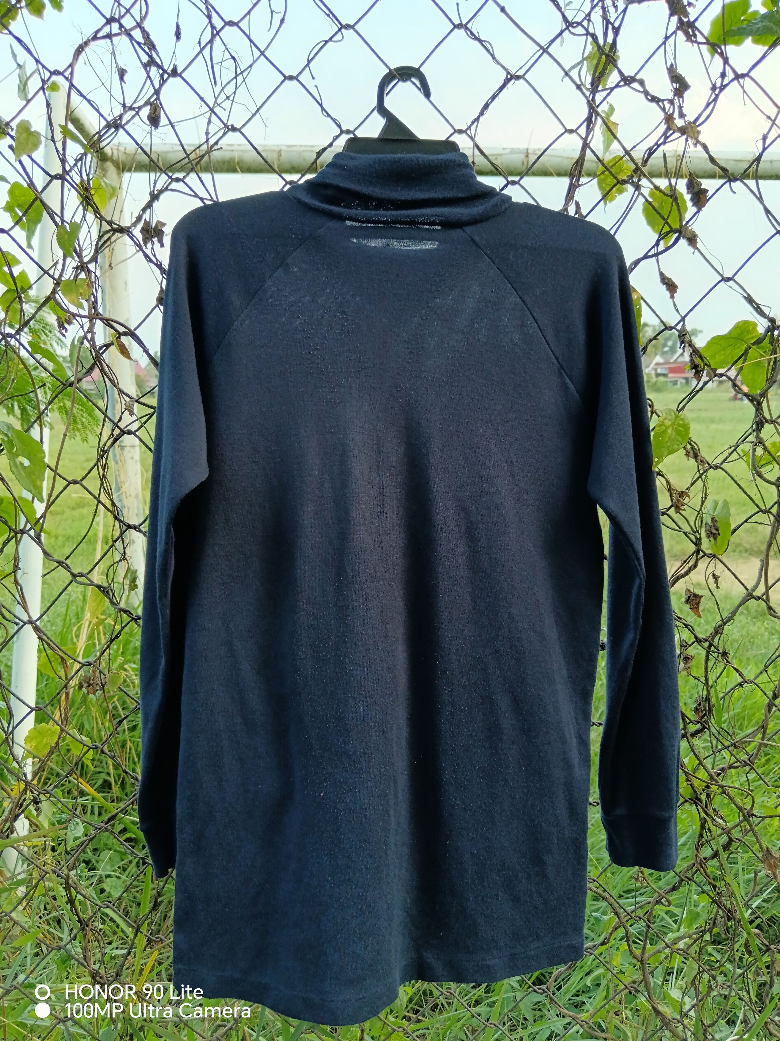 Moncler TSHIRT long sleeve moncler vintage Size US M / EU 48-50 / 2 - 2 Thumbnail