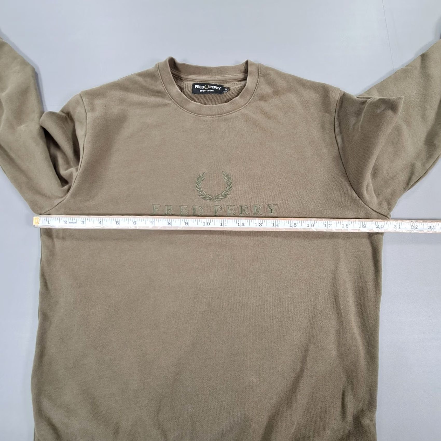 Fred Perry Fred Perry Mens Sweatshirt Green Logo Pullover Crew Neck Small Cotton Regular Dress Shirt? Size US S / EU 44-46 / 1 - 5 Thumbnail