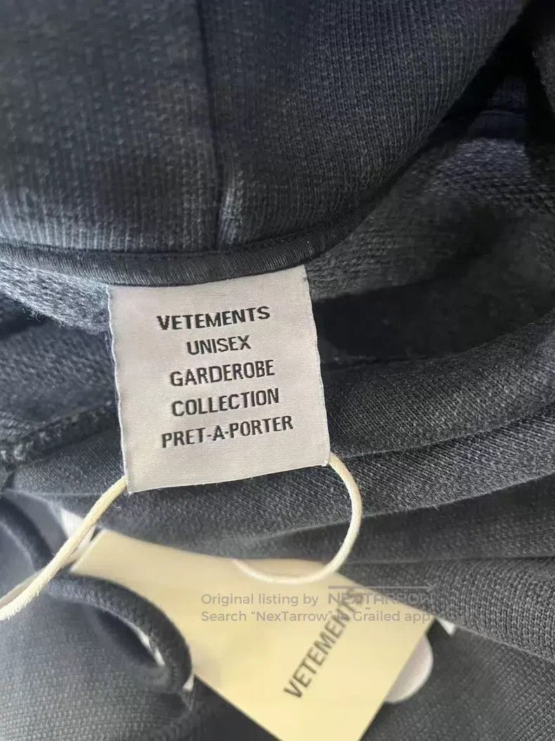 Vetements VETEMENTS Hooded Sweatshirt Size US S / EU 44-46 / 1 - 3 Thumbnail