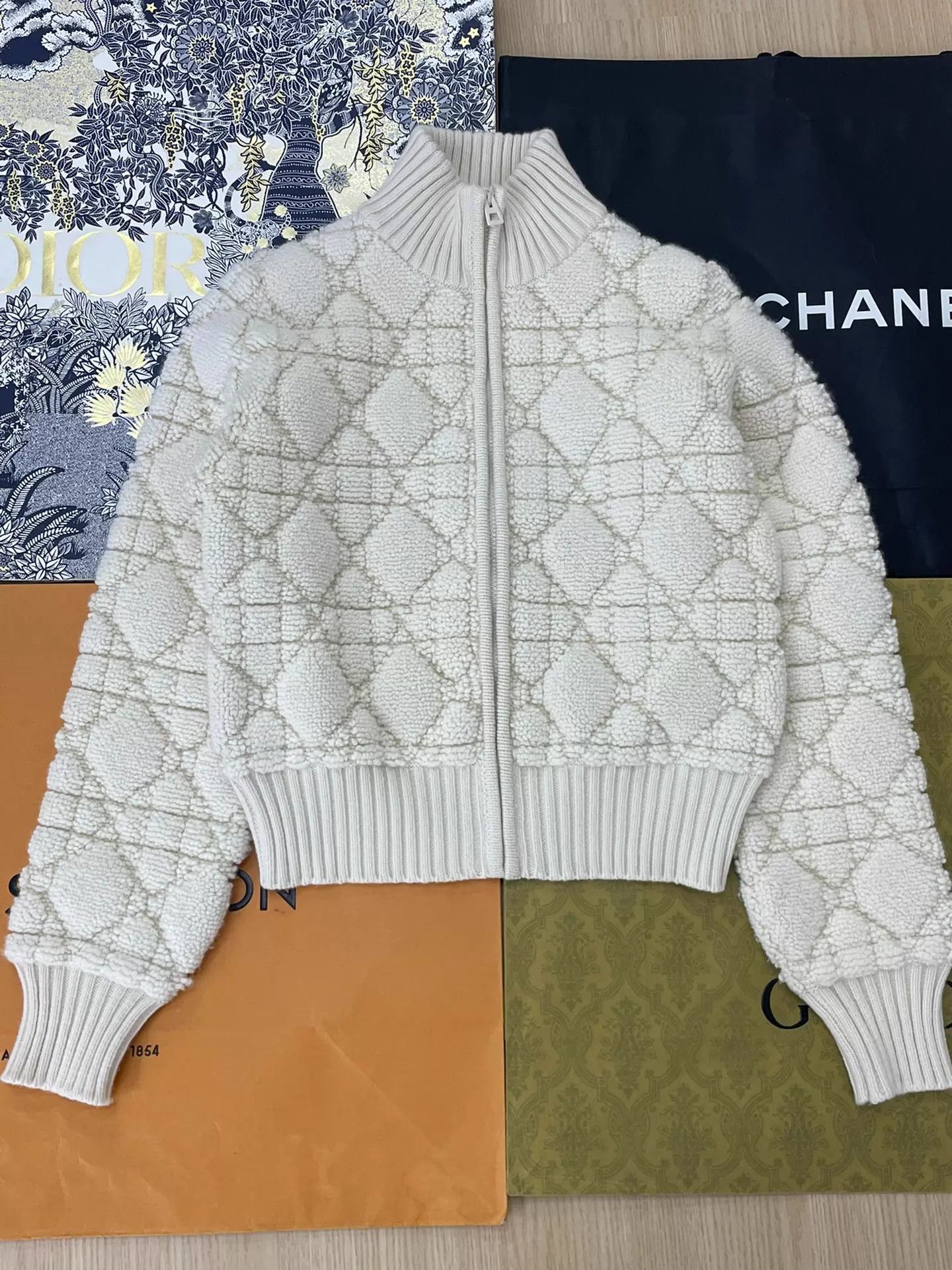 Dior Dior White Tartan Wool Knit Zip Jacket 36 Near New Size XS / US 0-2 / IT 36-38 - 1 Thumbnail