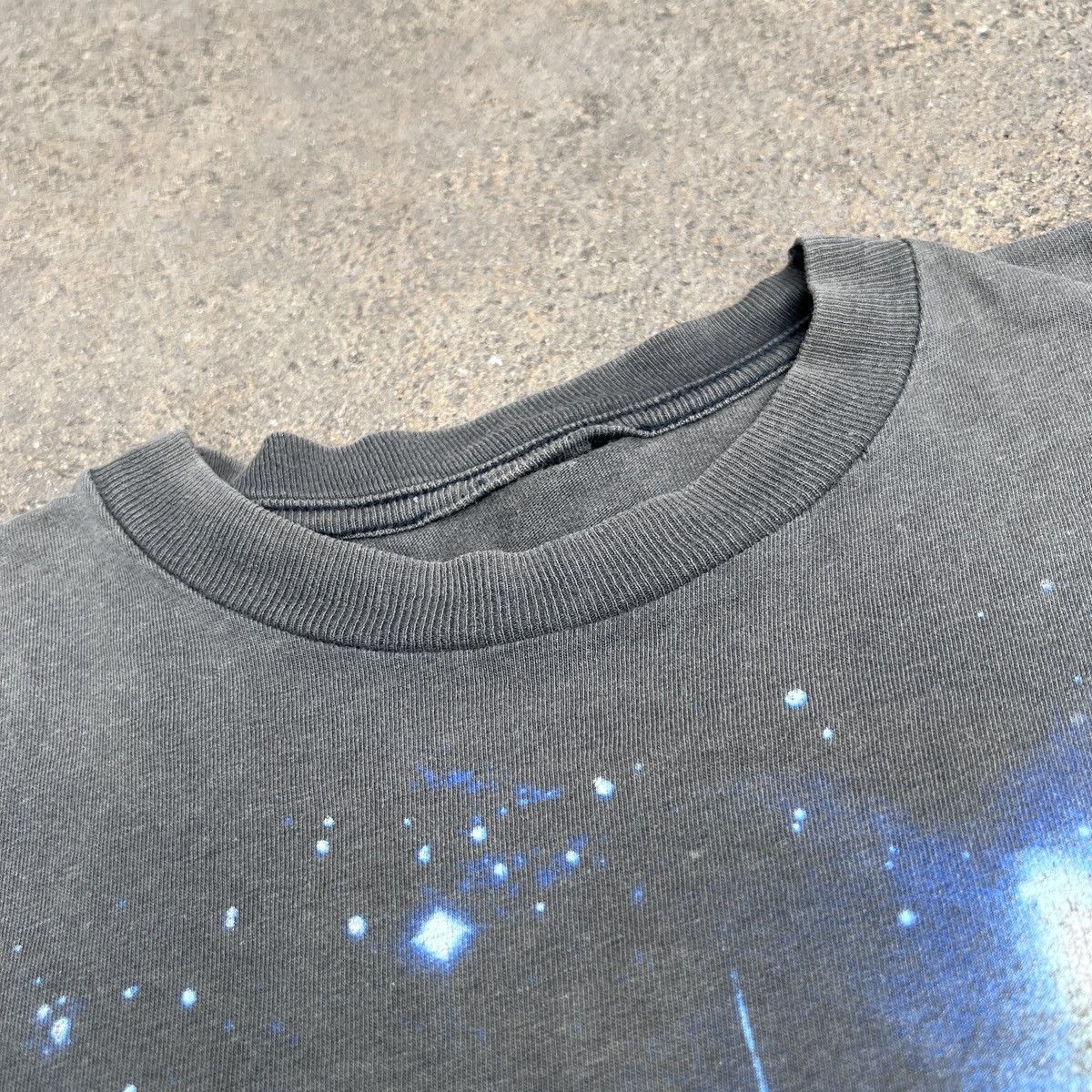 Star Wars × Vintage Vtg. 90s Star Wars Movie Darth Vader Tee Faded Thrashed Size US L / EU 52-54 / 3 - 4 Thumbnail