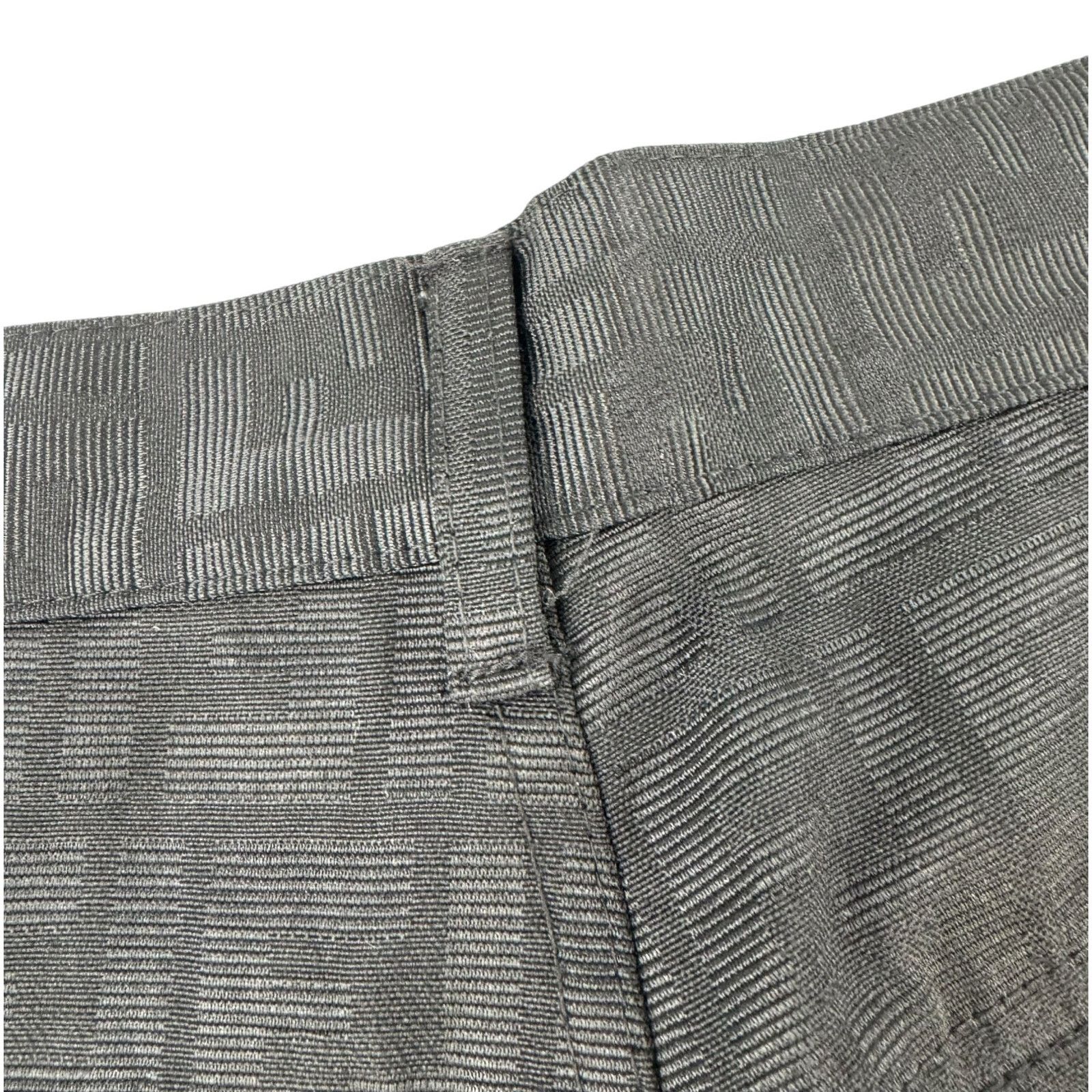 Fendi Fendi Vintage Cropped Black Zucca Print Pant Size 27" / US 4 / IT 40 - 9 Thumbnail