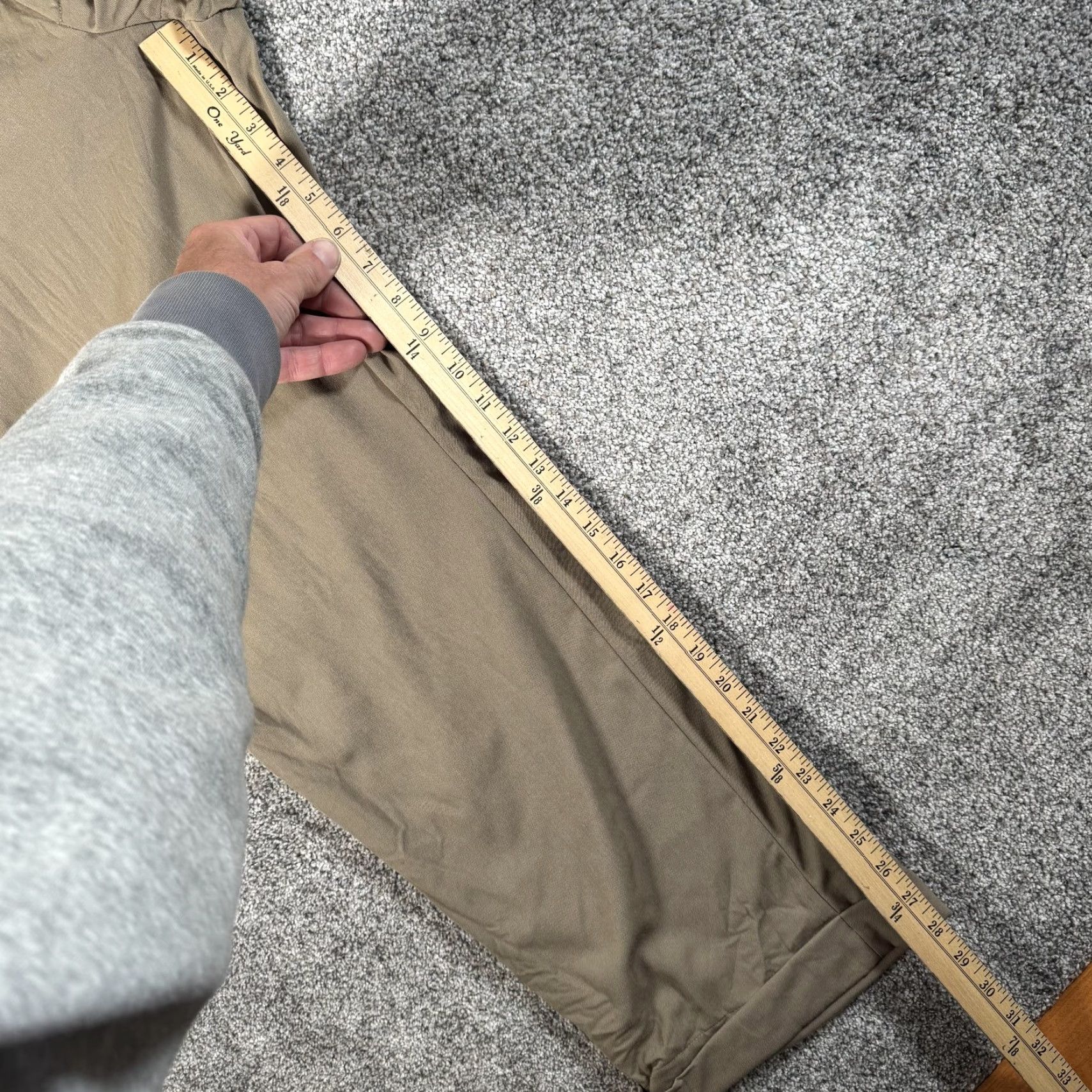 Orvis VINTAGE Orvis Dress Pants Mens 38x28 Khaki 100% Worsted Wool Flat Front Cuffed Pockets Beige Retro 90s 00s Mens Size US 38 / EU 54 - 4 Thumbnail