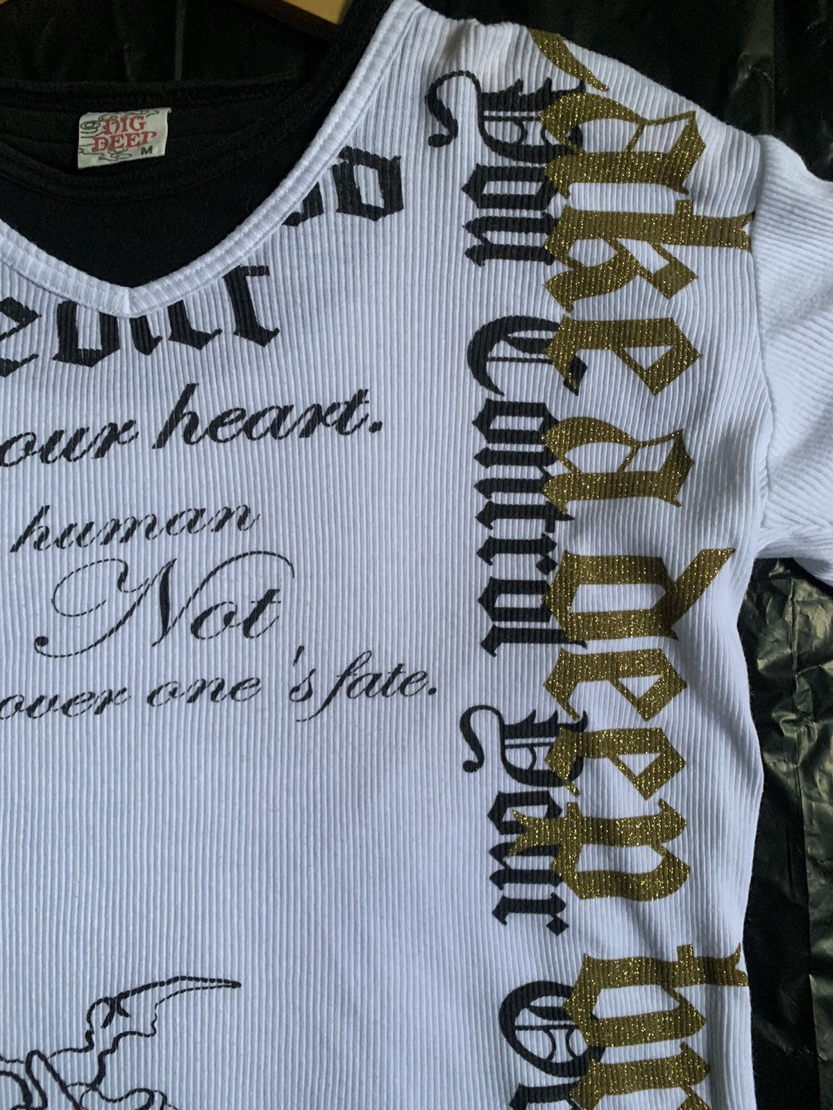 Japanese Brand Vintage Japan Y2K - Dig Deep Ribbed Dragon Print T Size US M / EU 48-50 / 2 - 4 Thumbnail