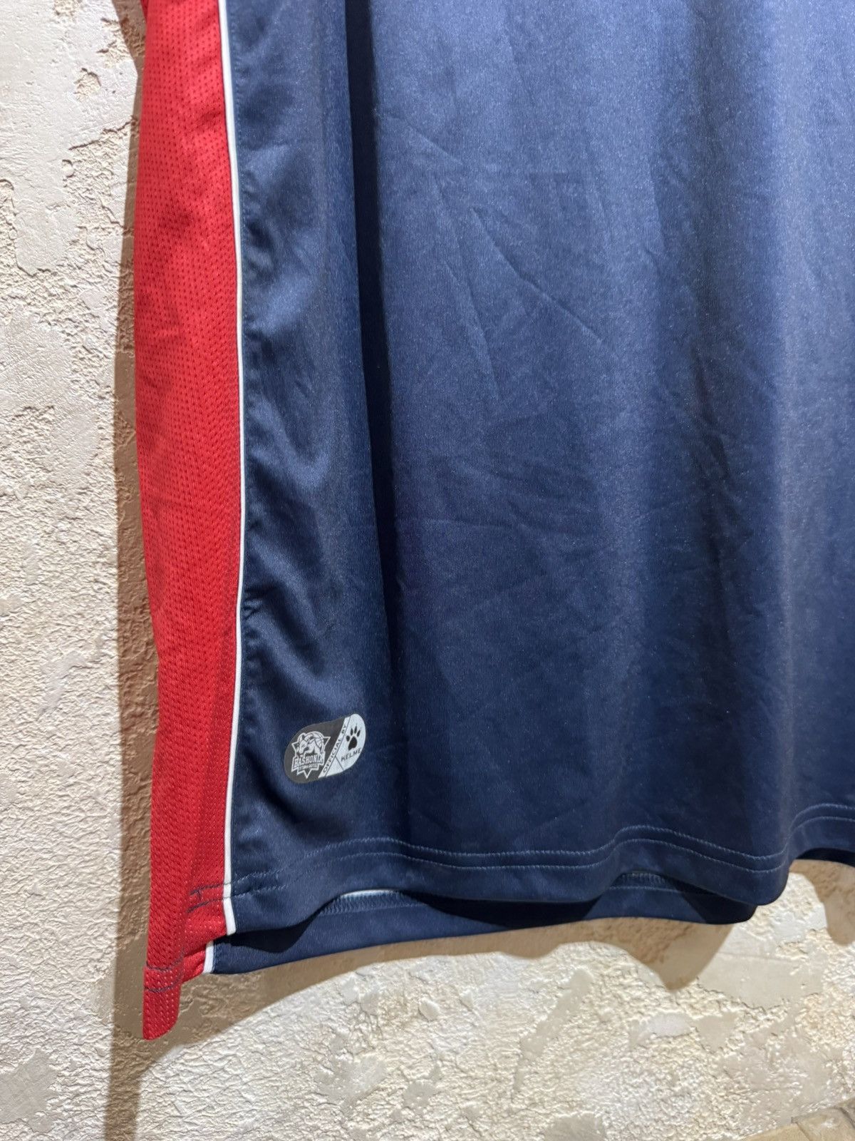 Other Baskonia Basketball Jersey Kelme XL New With Tags Size US XL / EU 56 / 4 - 2 Thumbnail