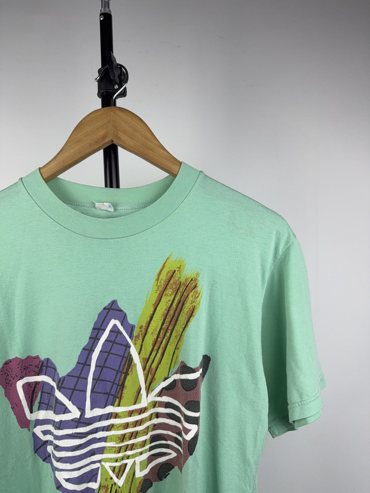 Adidas Vintage Retro Rare 80s Adidas Trefoil Logo Graphic Tee Green Size US M / EU 48-50 / 2 - 2 Thumbnail