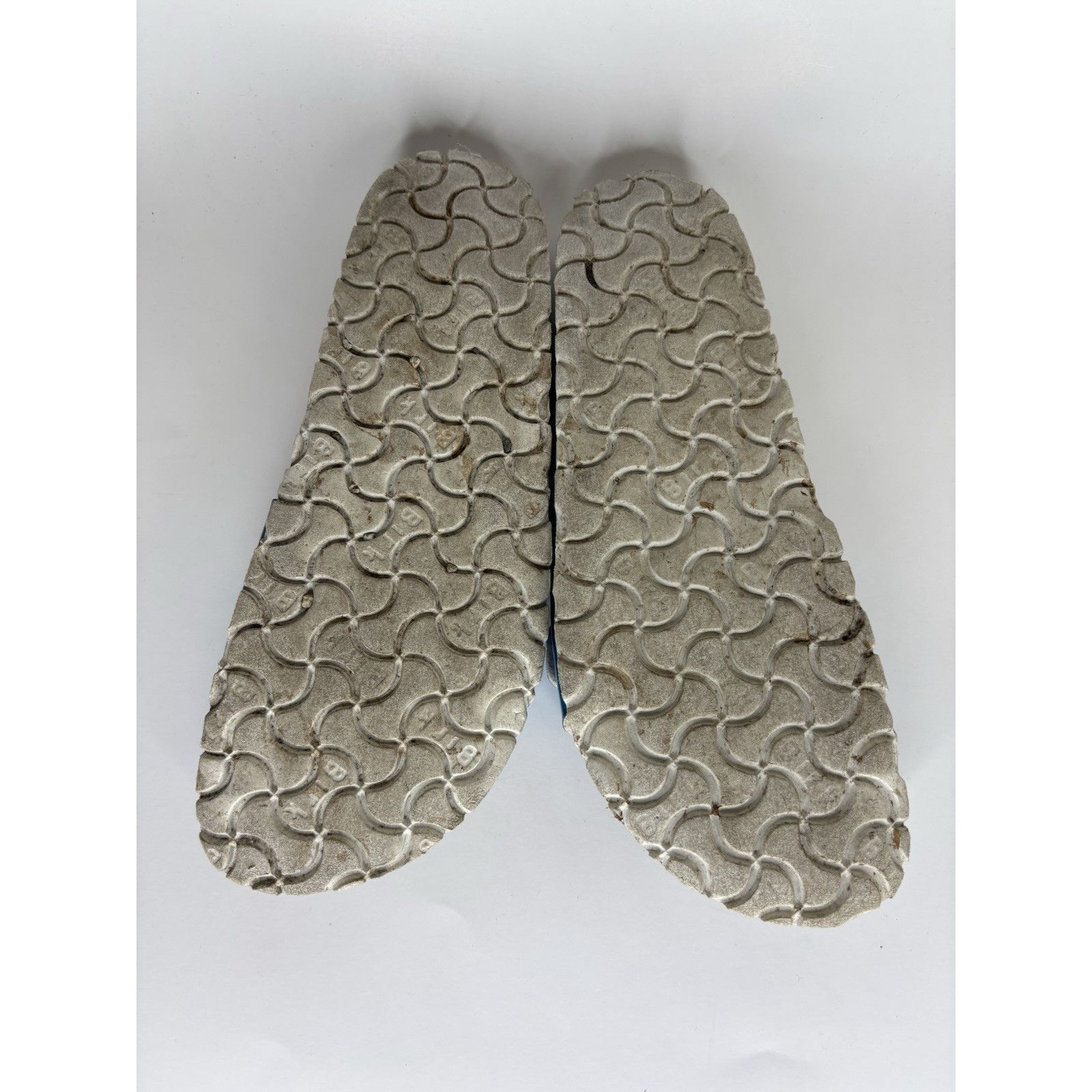 Birkenstock Birkenstock Madrid Blue Patent Leather Slides Sandals Women Size US 7.5 / IT 37.5 - 7 Thumbnail