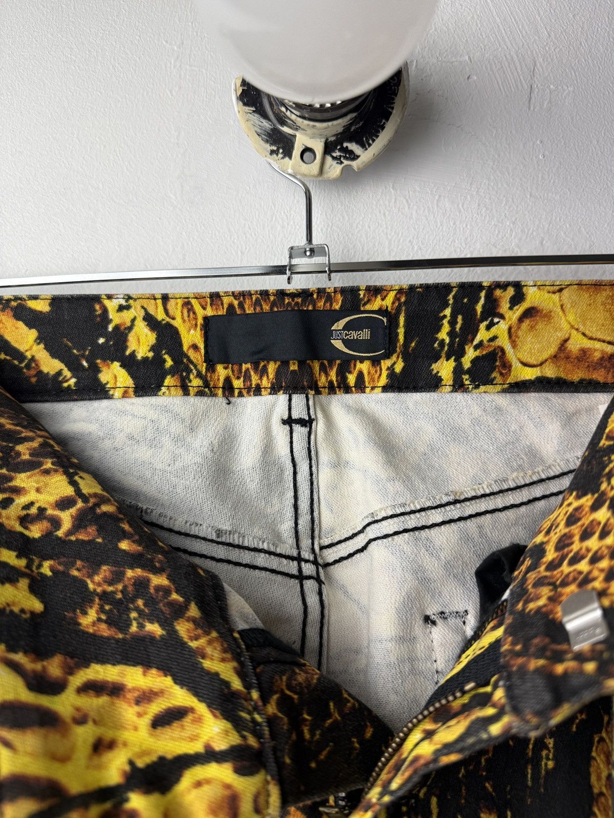 Just Cavalli RARE Just Cavalli Serpent Swirl Belted Jeans Size US 30 / EU 46 - 7 Thumbnail